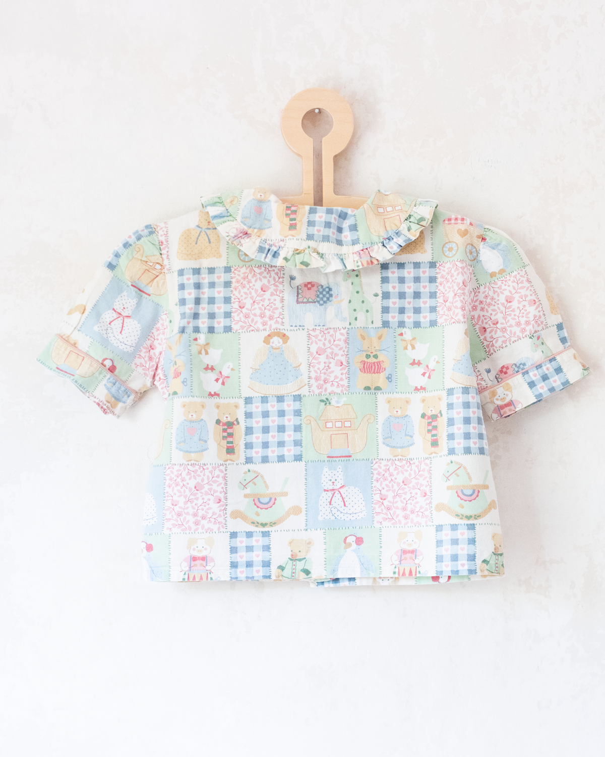 Nostalgic patchwork shirt in pastel colors | 4-5 years