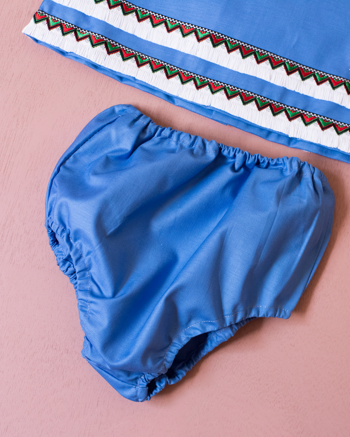 Light blue sailor set with gold anchor | Parisian dead stock from the sixties | 2-3 years