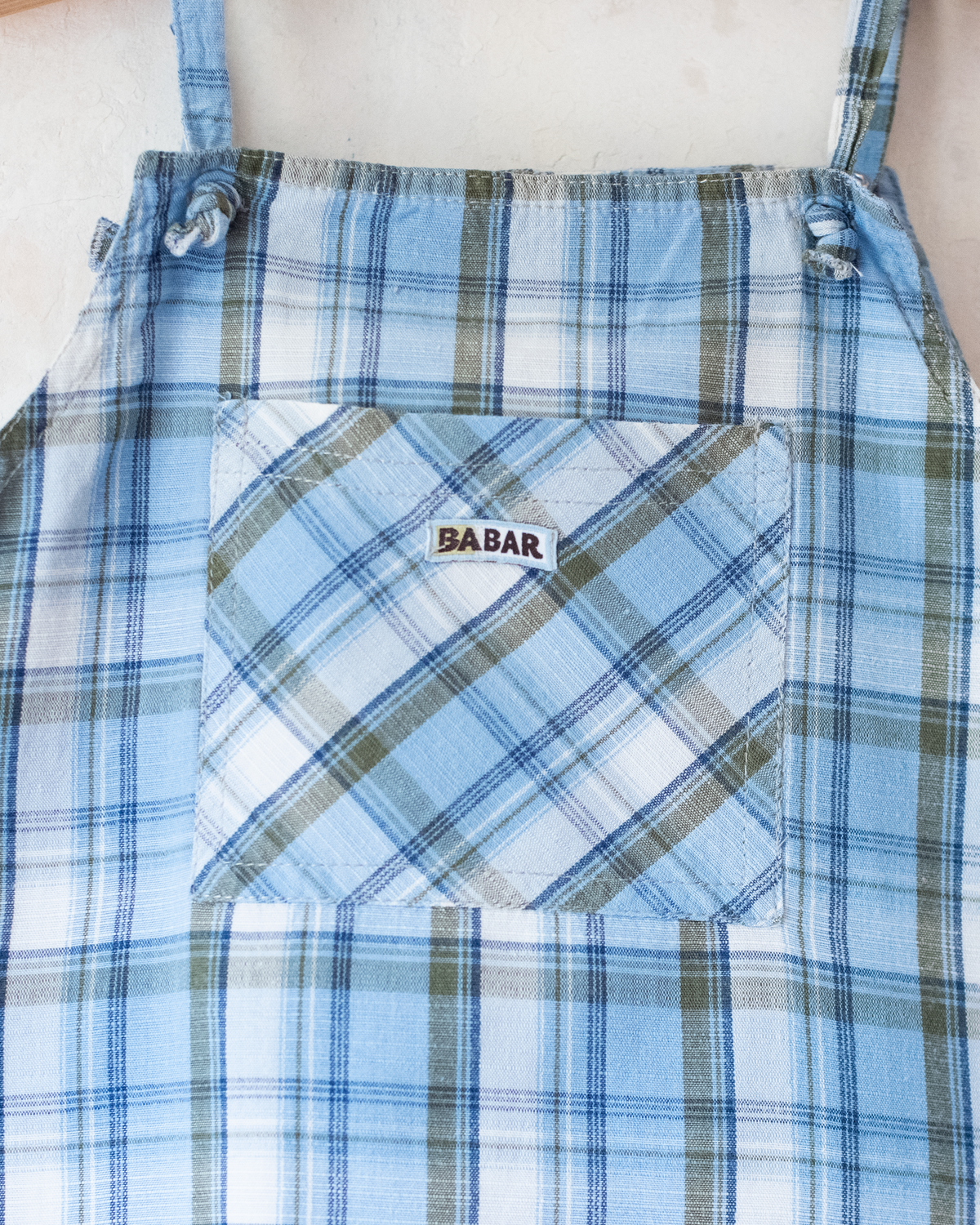 Plaid dress with King Babar embroidery and a haystack | 4-5 years