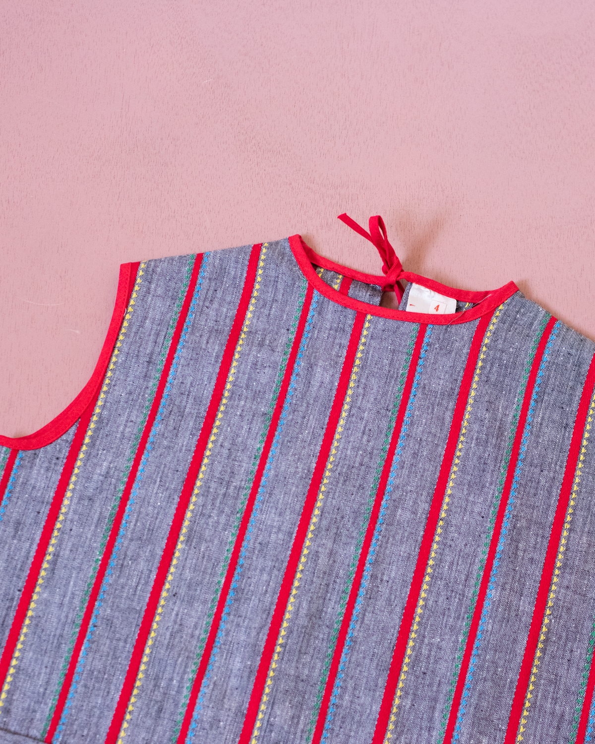 Gray dress with stripes and floral embroidery | French deadstock from the 70s | 12-18 months