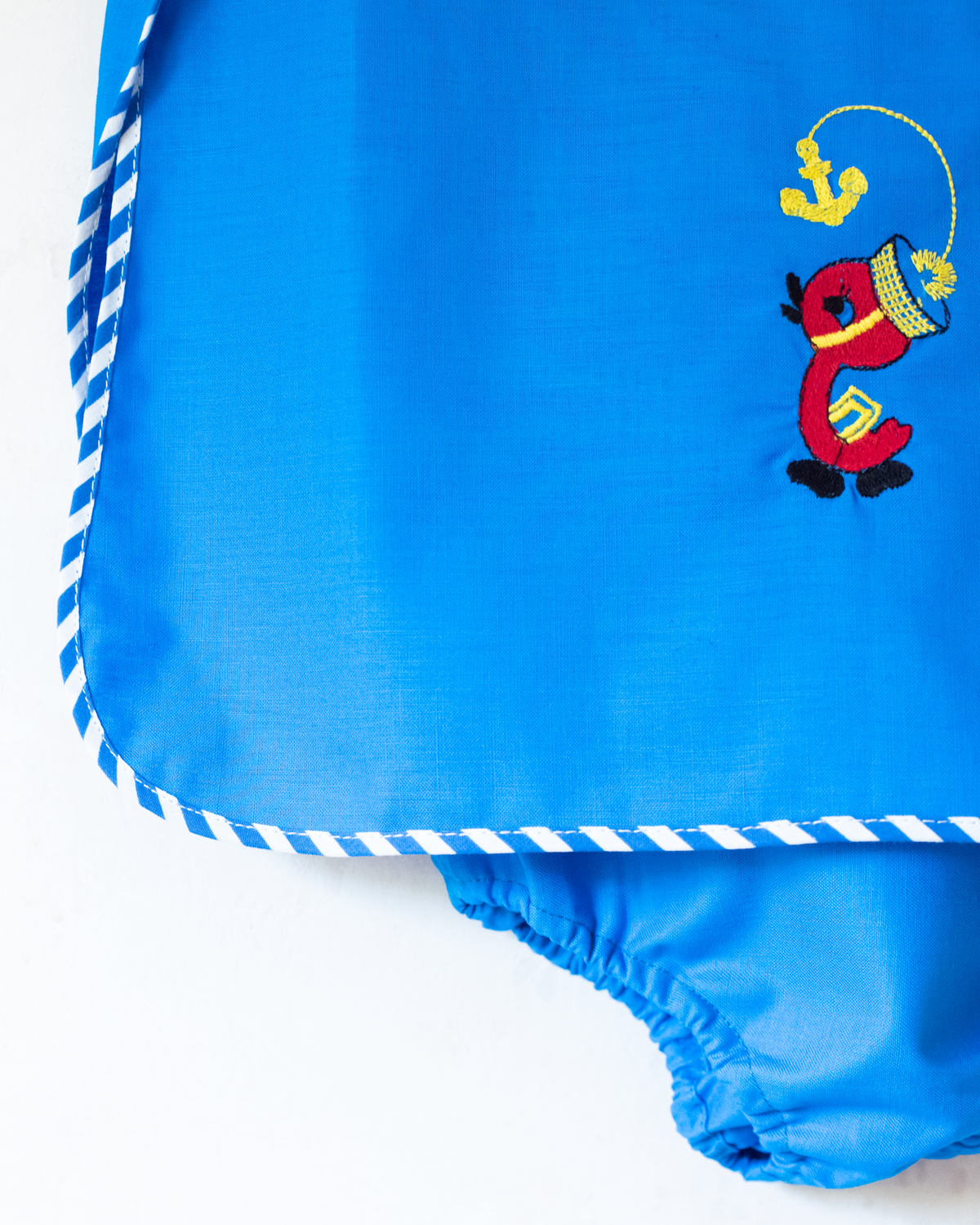 Blue set with embroidered duck and anchor | Parisian deadstock from the sixties | 3-4 years