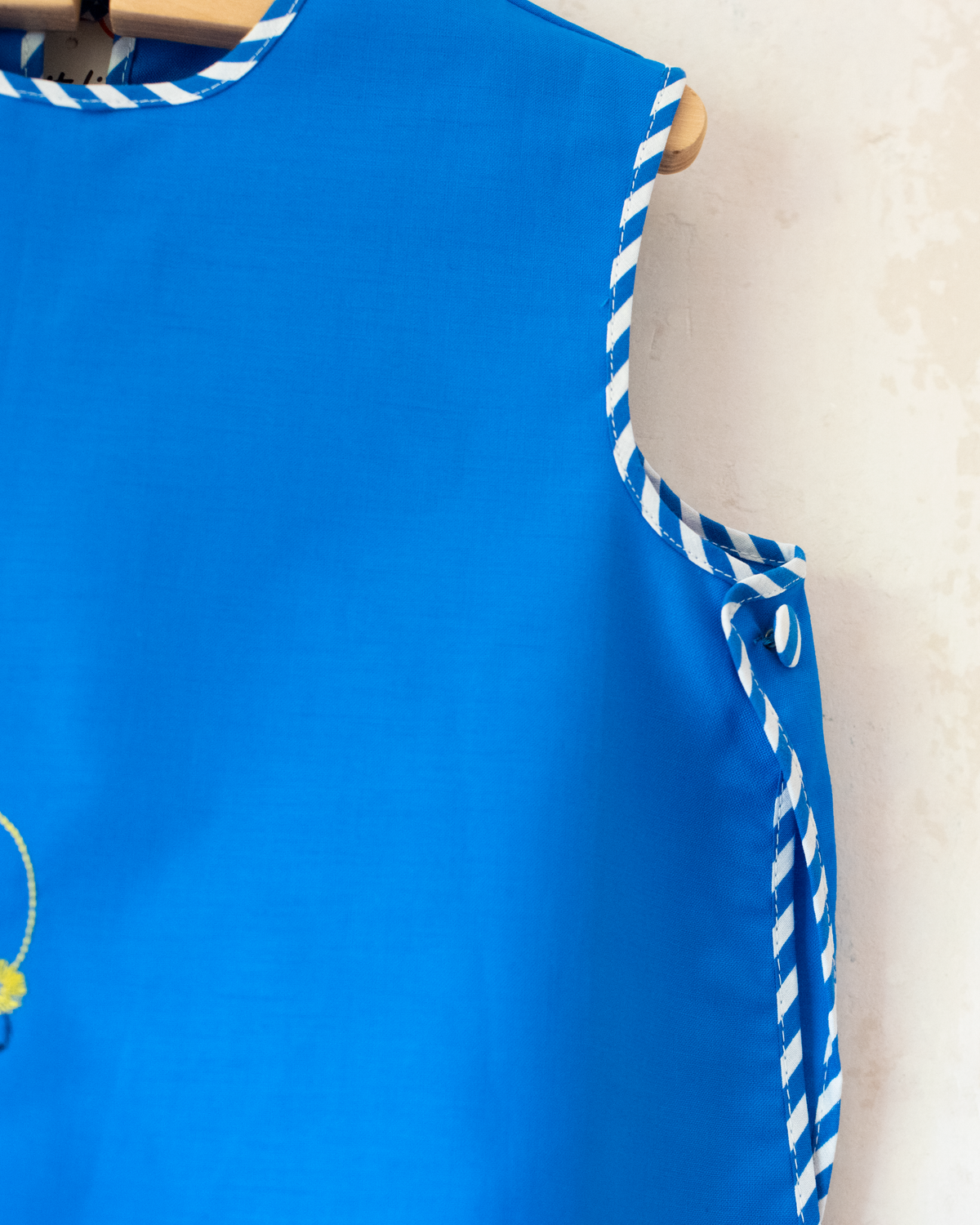 Blue set with embroidered duck and anchor | Parisian deadstock from the sixties | 3-4 years
