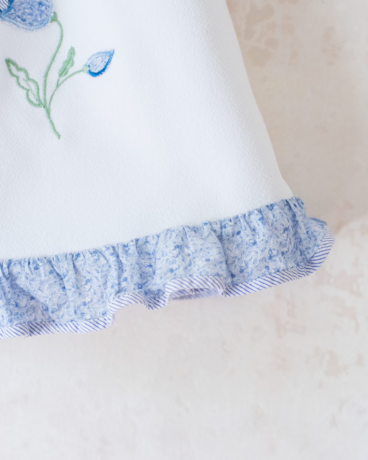 White dress with blue rose | 9-12 months