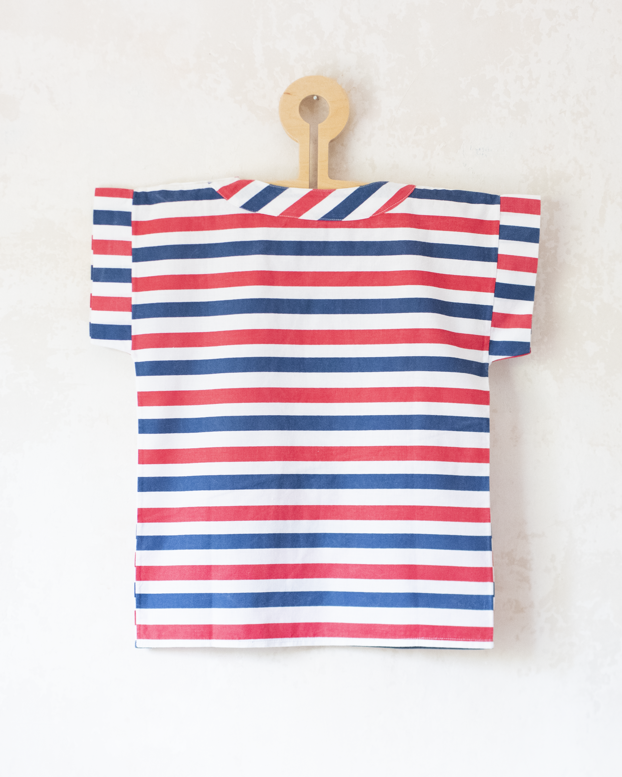 טישירט עם פסים ומפרש | דד סטוק איטלקי | 5-6 שנים