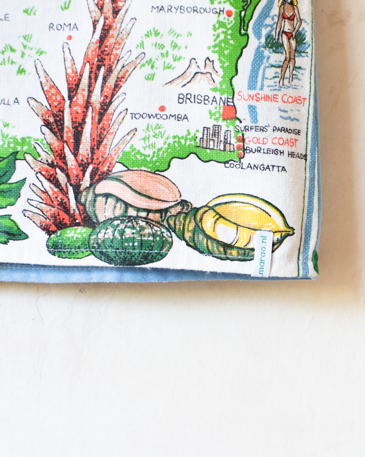 Dutch 'Mamuheedesh' dress from an Australian towel | 4-5 years