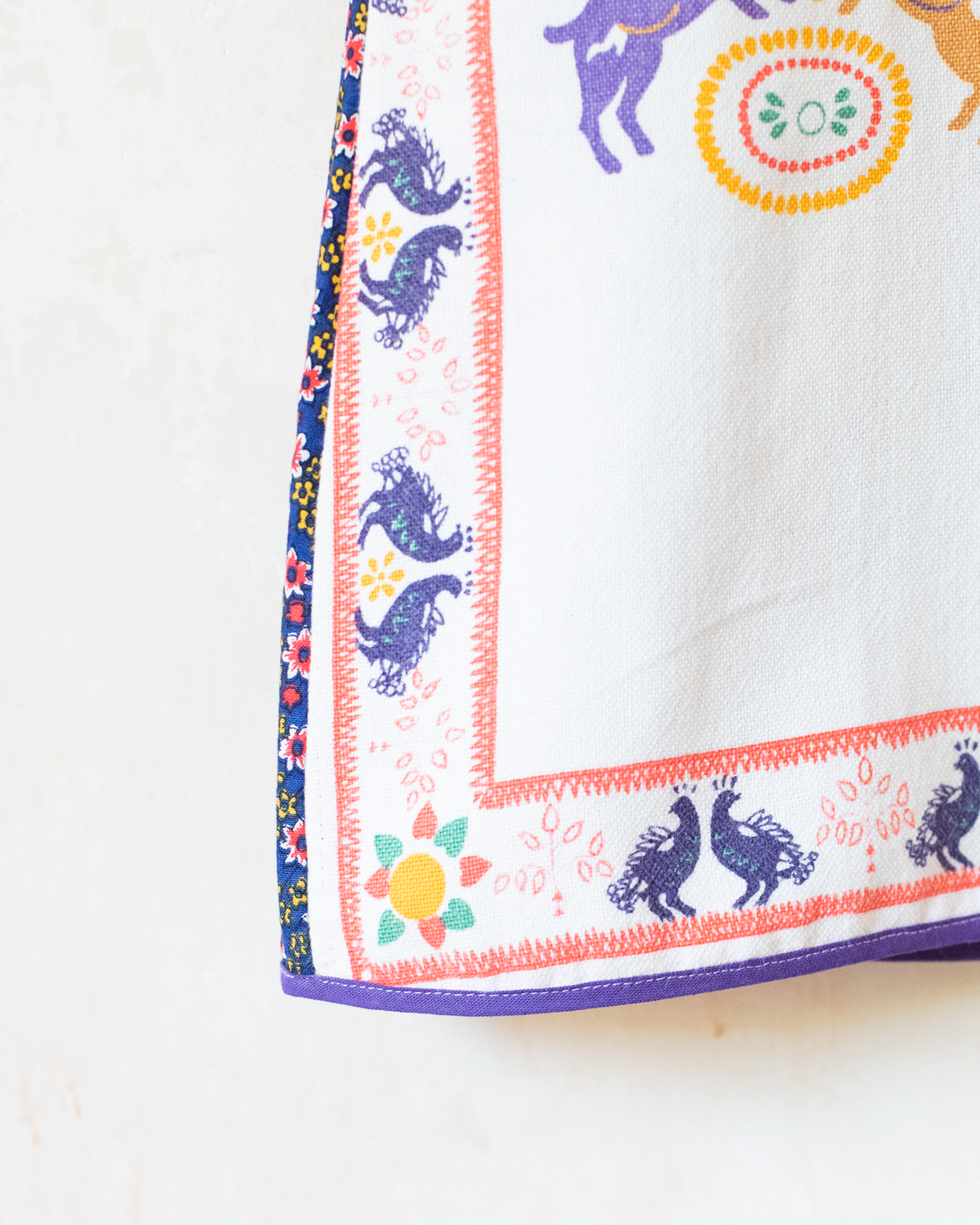 Dutch ''Unified'' dress with prints from Yugoslavia | 4-5 years
