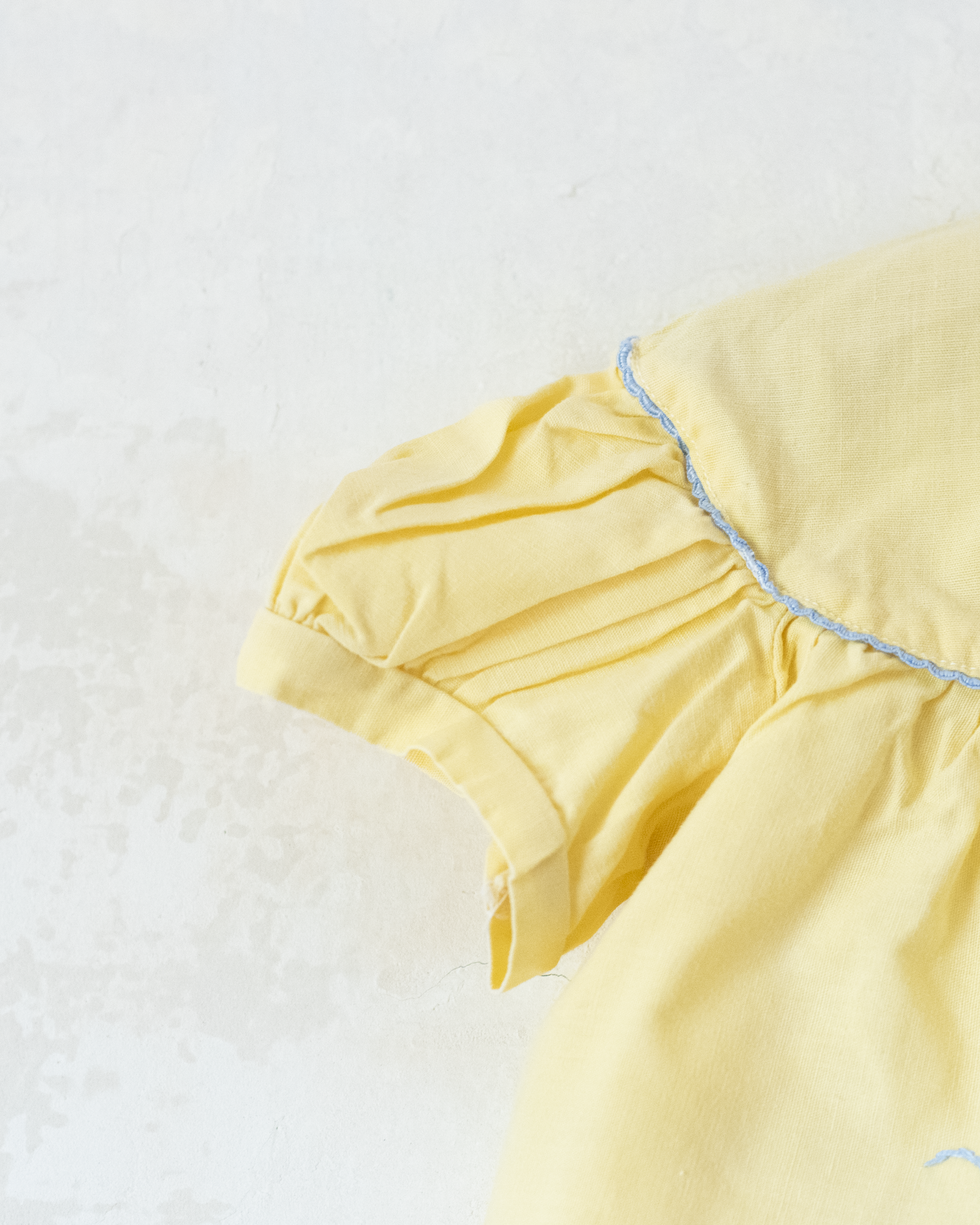 חולצה קצרה עם סירות רקומות | 9-12 חודשים