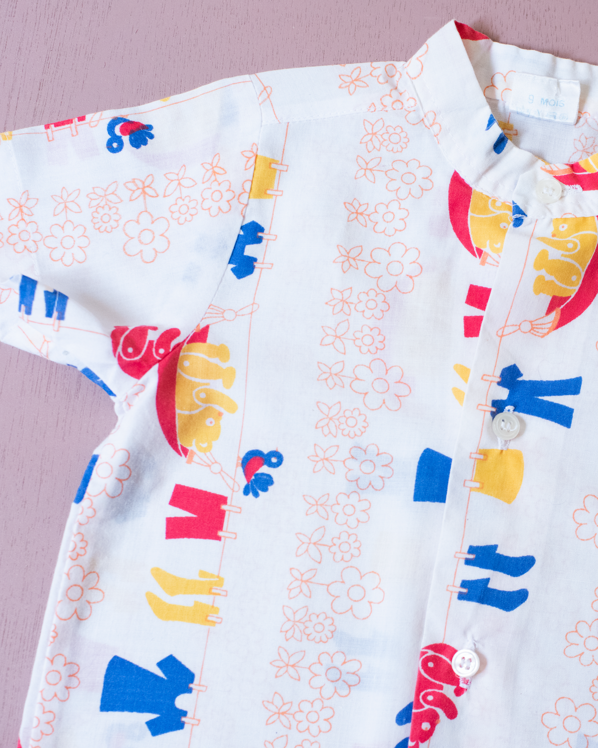 70s button-down shirt with clotheslines and dolls | 6-9 months