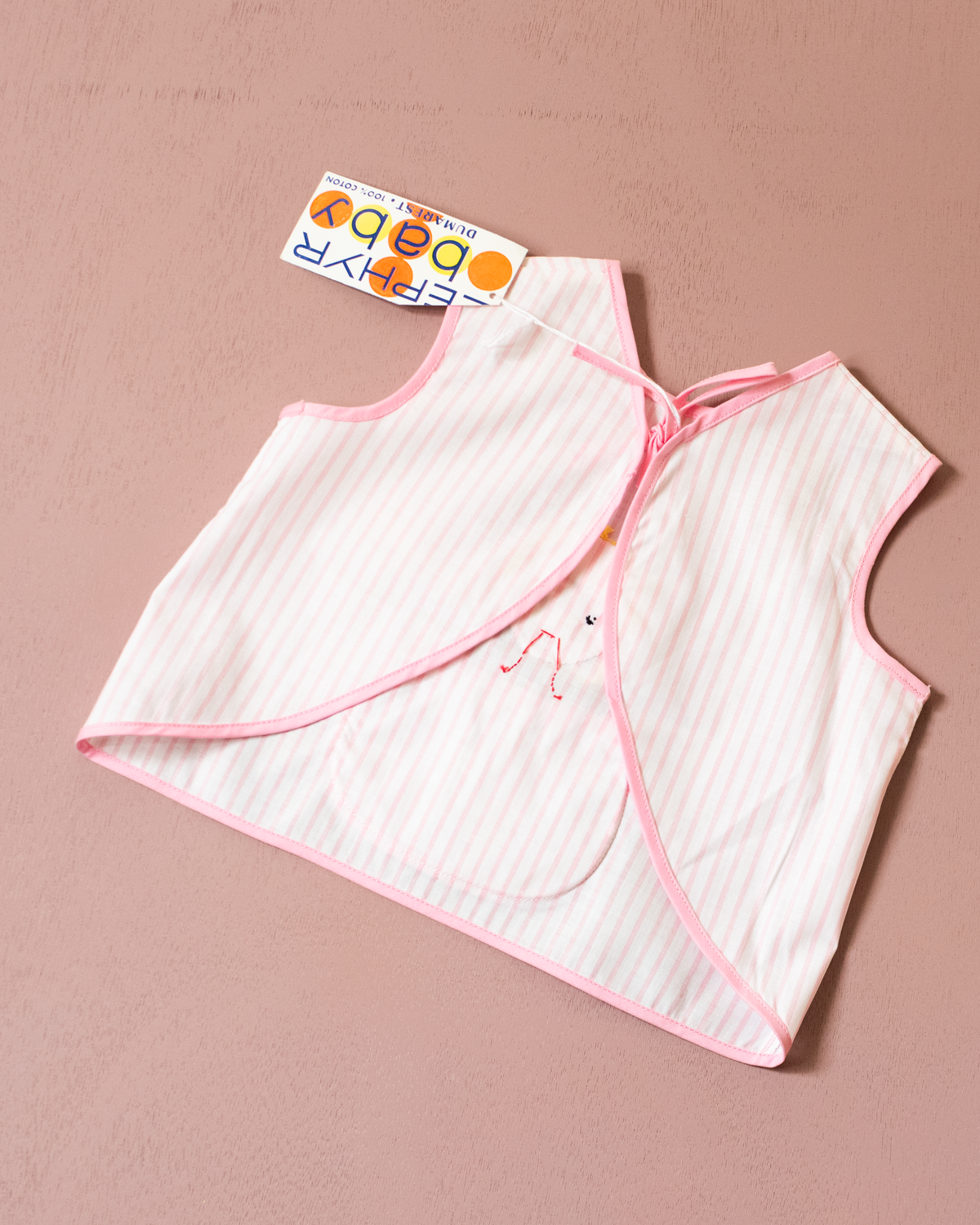 Striped vest and girl with braids | French deadstock | 9-12 months