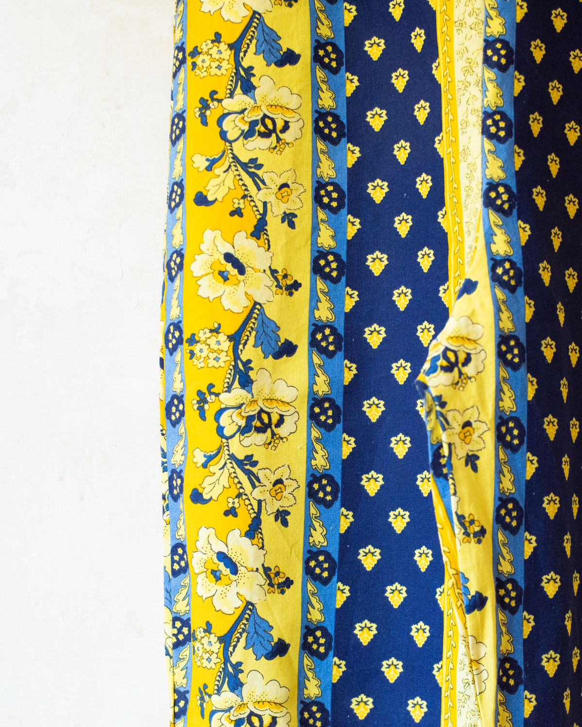 Blue and yellow 'Provence' print overalls | 6-7 years