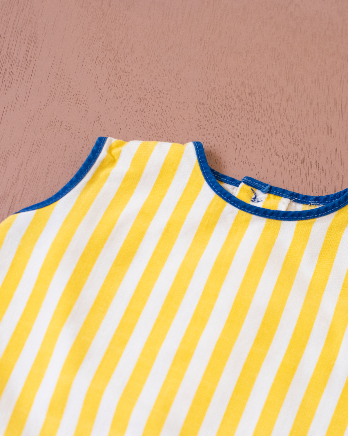 Striped tank top with girl and boat embroidery | 6-9 months
