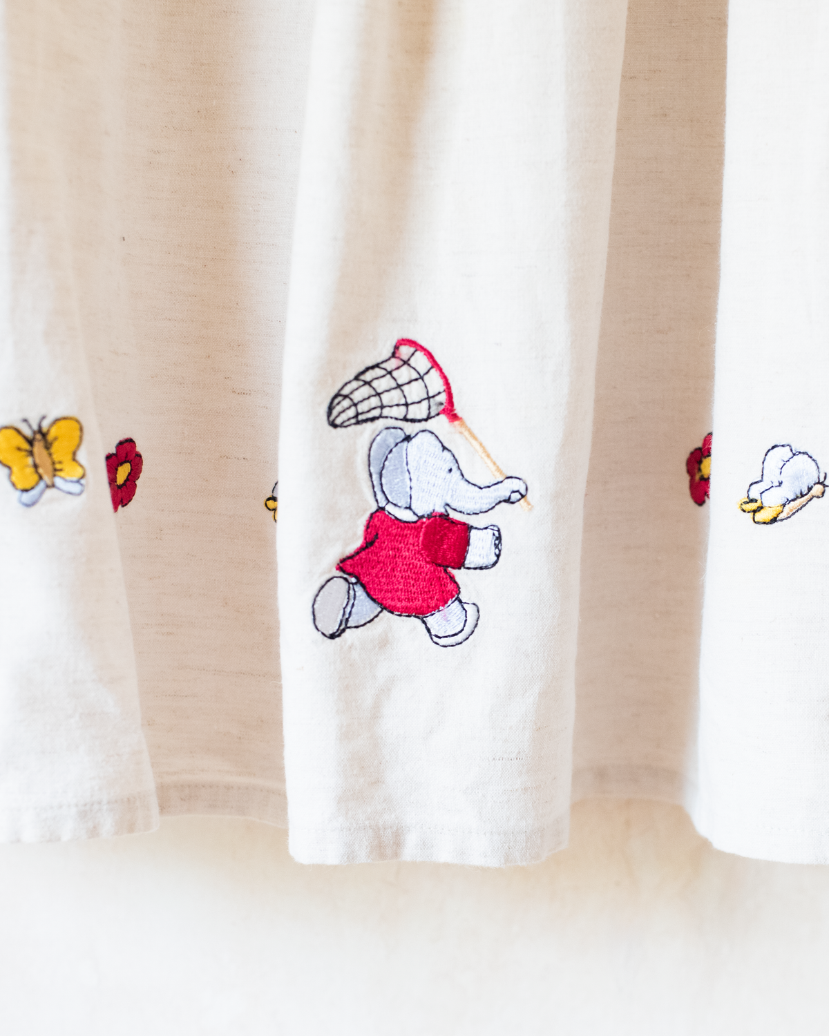 Linen dress with King Babar and butterfly embroideries | 3-4 years