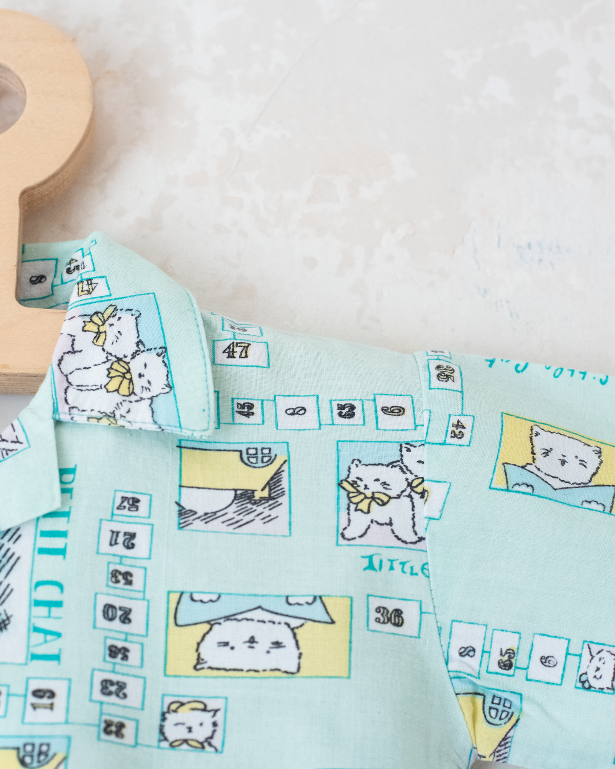 Button-down shirt with cats | 9-12 months