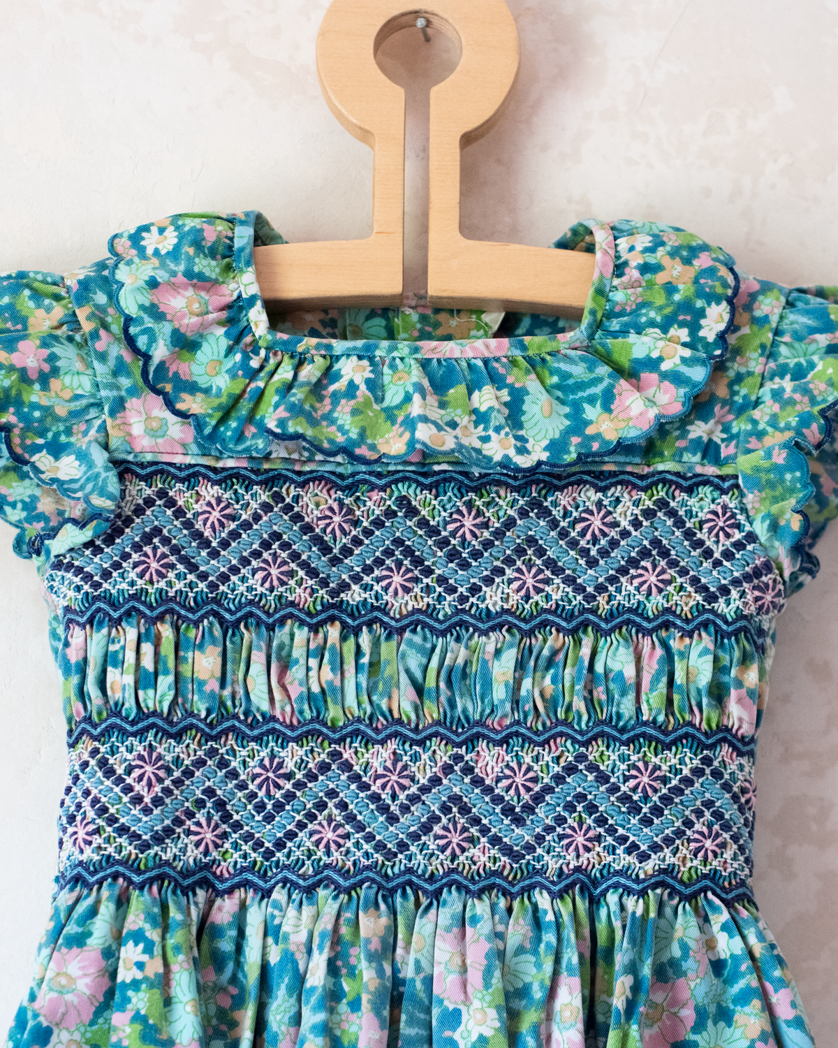 Floral smocked dress | 3-4 years