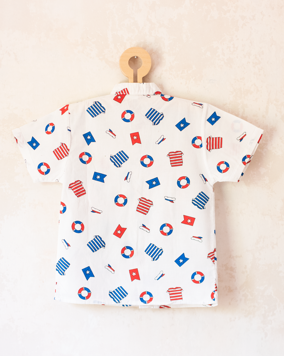 Button-down shirt with blue and white prints | Spanish deadstock | 4-5 years