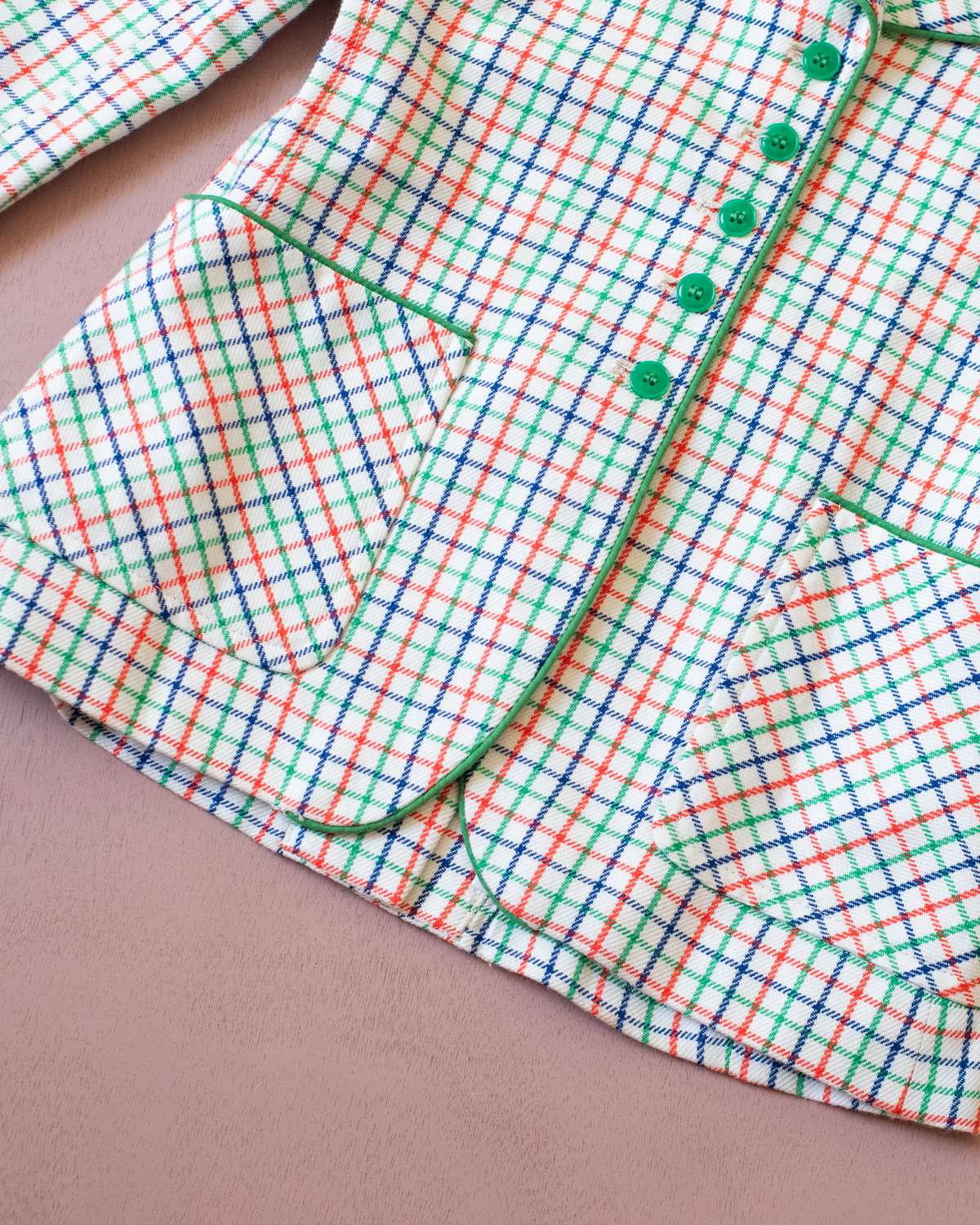 Tailored jacket with green checks and buttons | 7-8 years