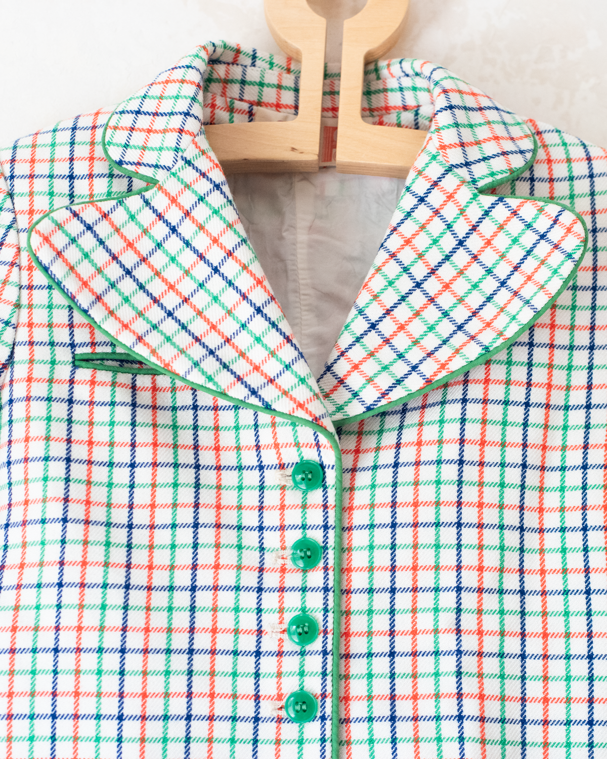 Tailored jacket with green checks and buttons | 7-8 years