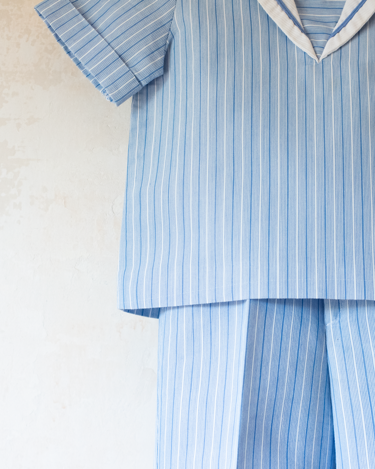 Sailor suit with light blue stripes | 12-18 months