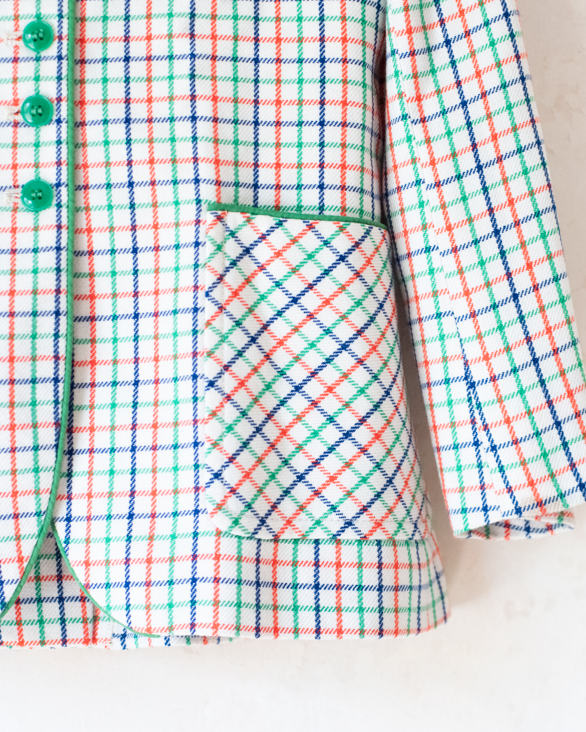Tailored jacket with green checks and buttons | 7-8 years
