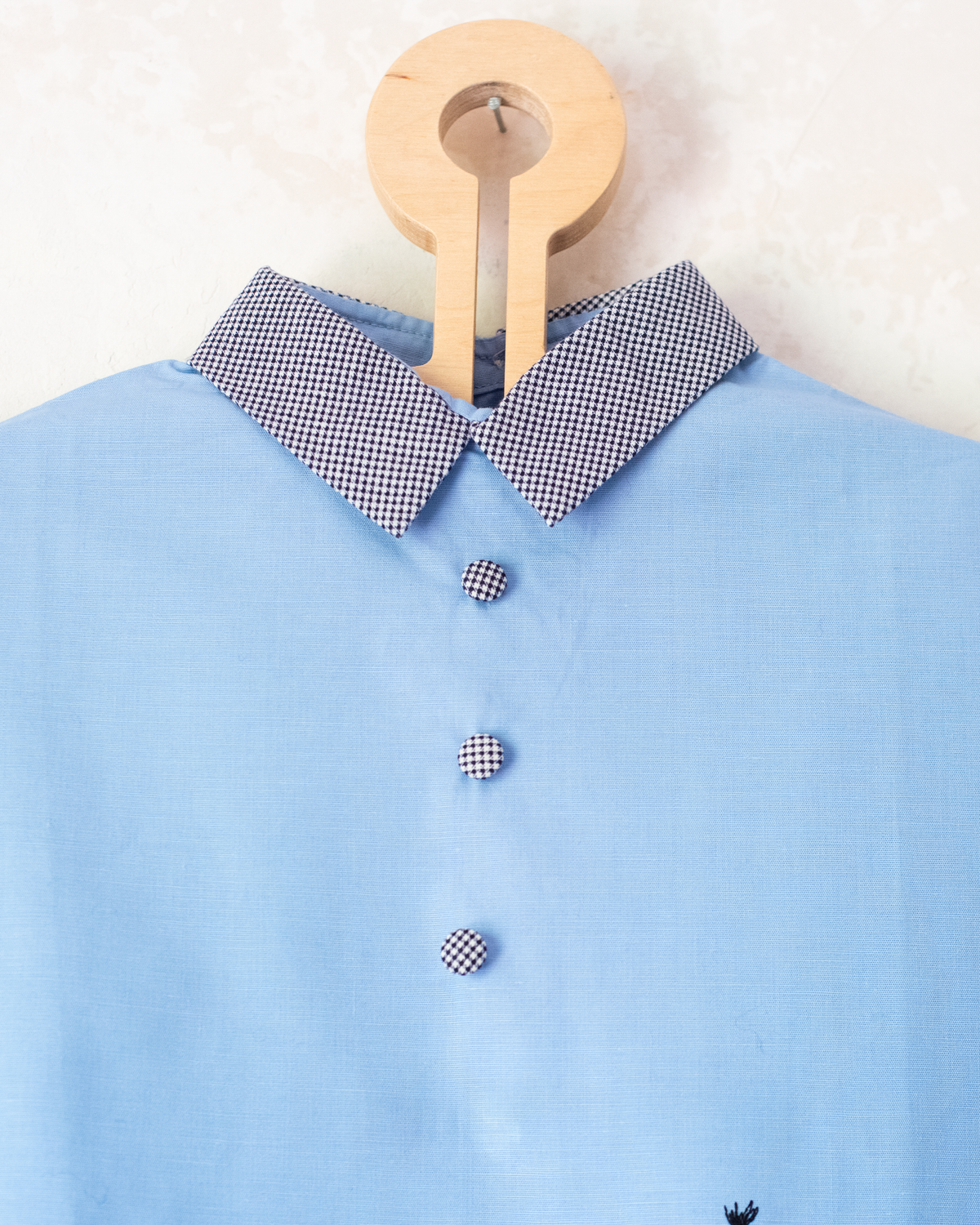 Light blue checkered dress with dog and cactus embroidery | French deadstock from the seventies | 18-24 months