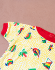 טישירט צהובה מבד מגבת עם הדפסי קיץ | 18-24 חודשים
