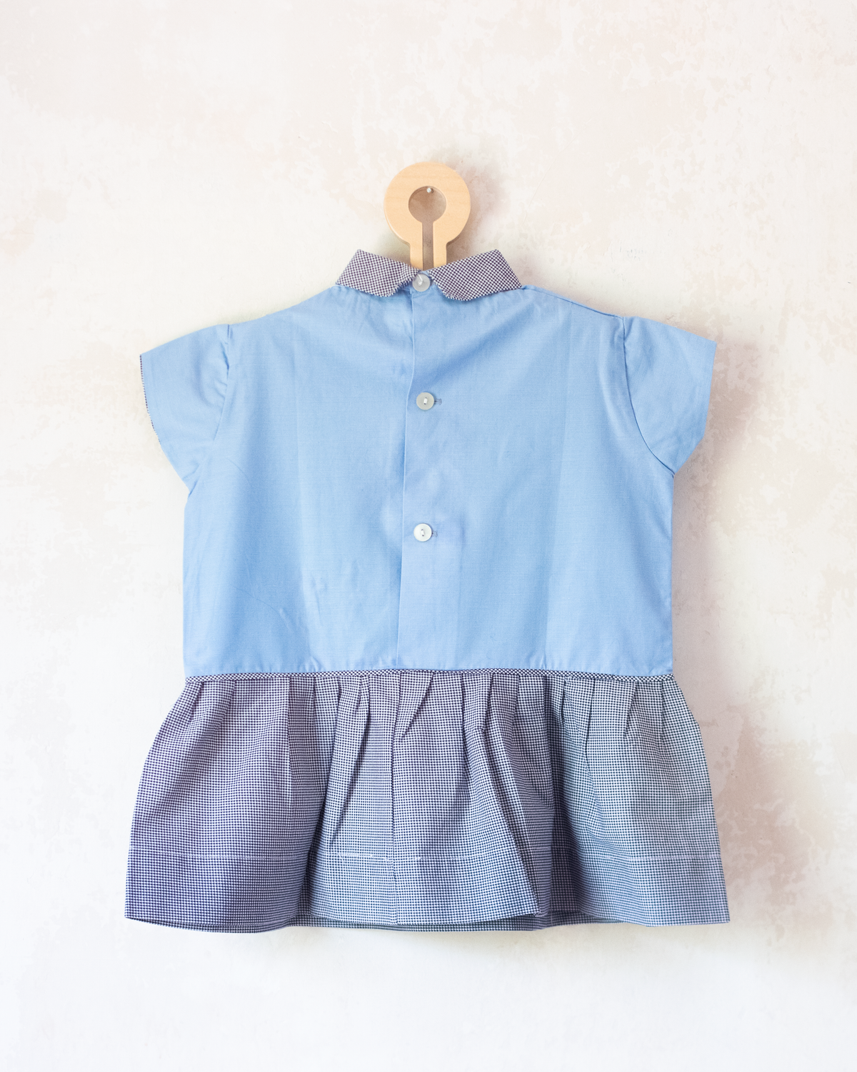 Light blue checkered dress with dog and cactus embroidery | French deadstock from the seventies | 18-24 months