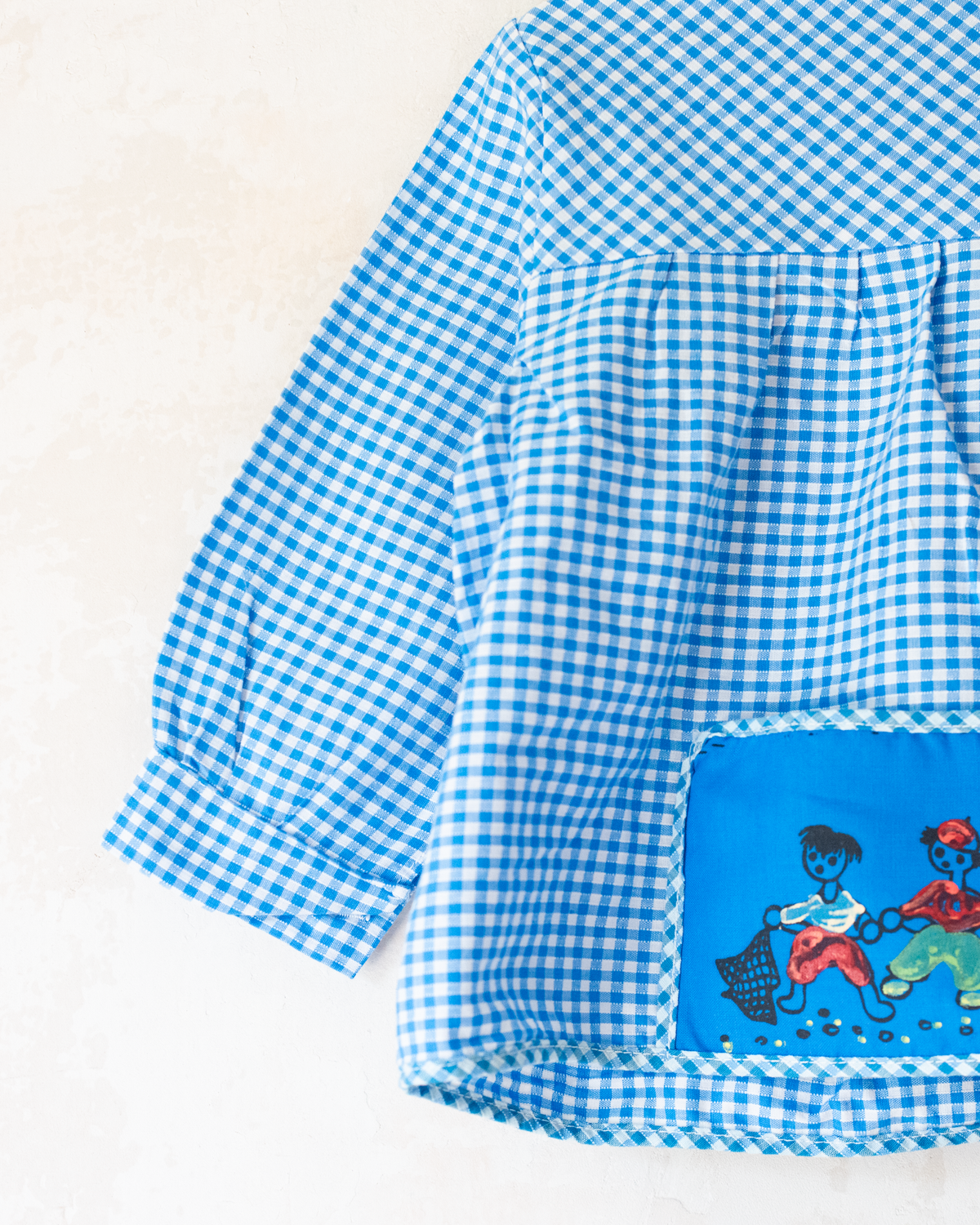 Blue and white plaid shirt with a painted pocket | French deadstock | 2-3 years