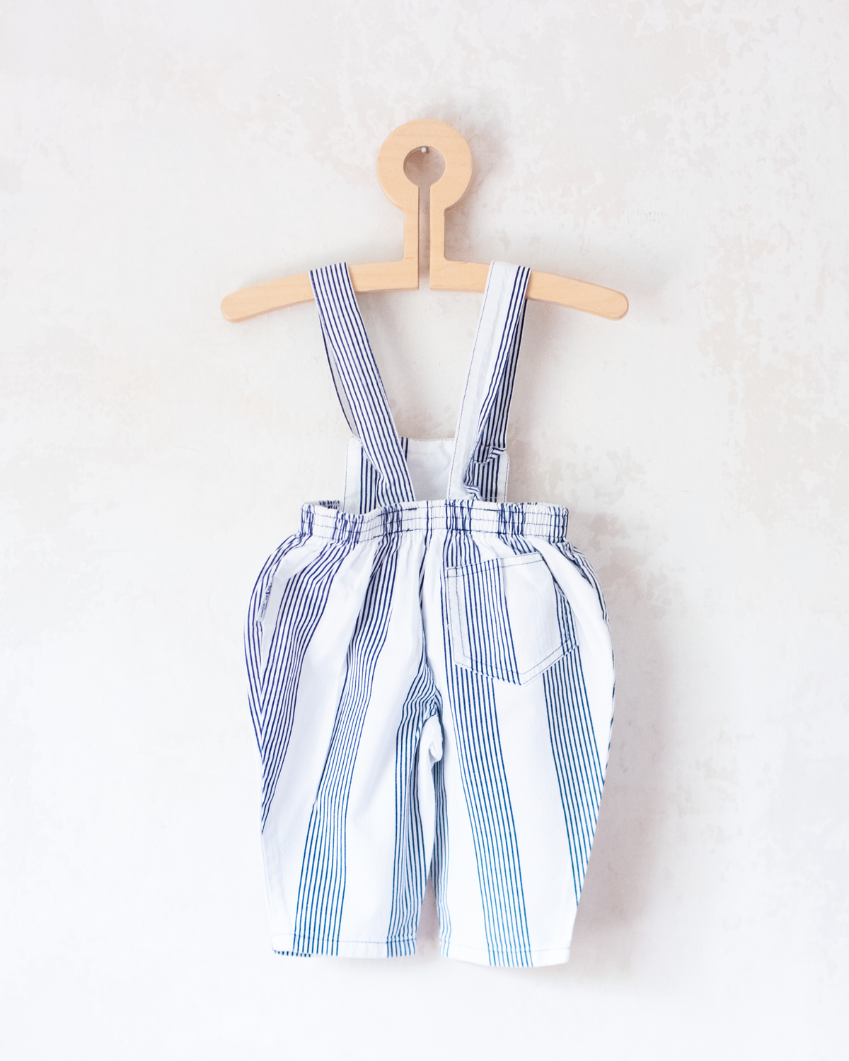 Striped jumpsuit with fish buttons | 12-18 months
