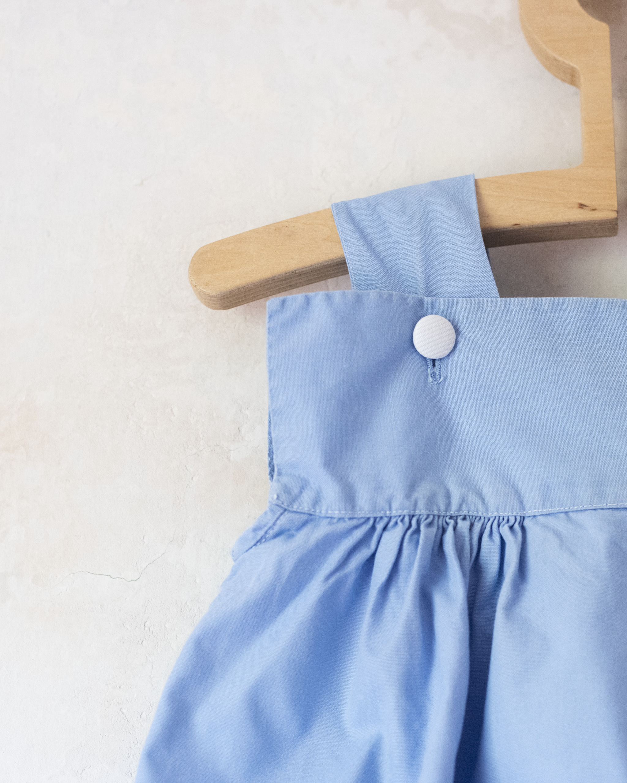 טוניקה צרפתית מהסיקסטיז עם כלבים רקומים | 12-18 חודשים