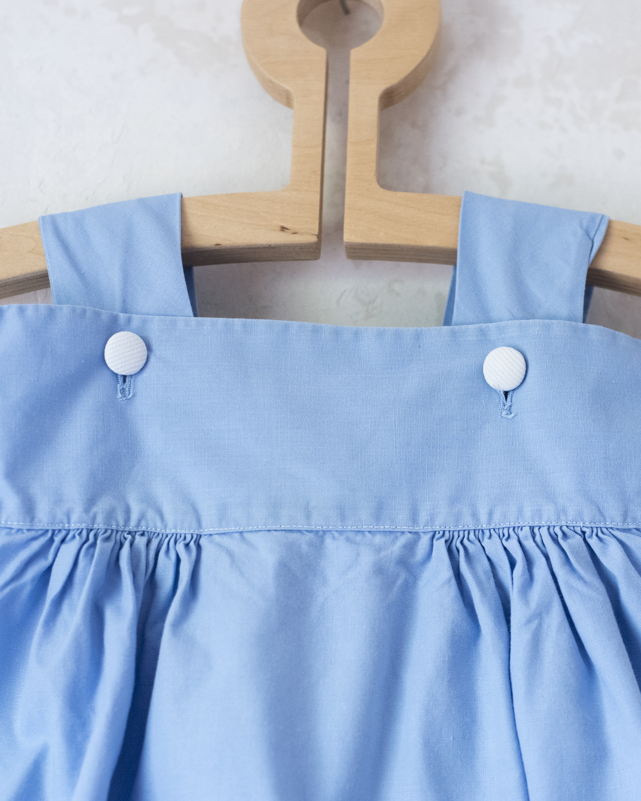 טוניקה צרפתית מהסיקסטיז עם כלבים רקומים | 12-18 חודשים