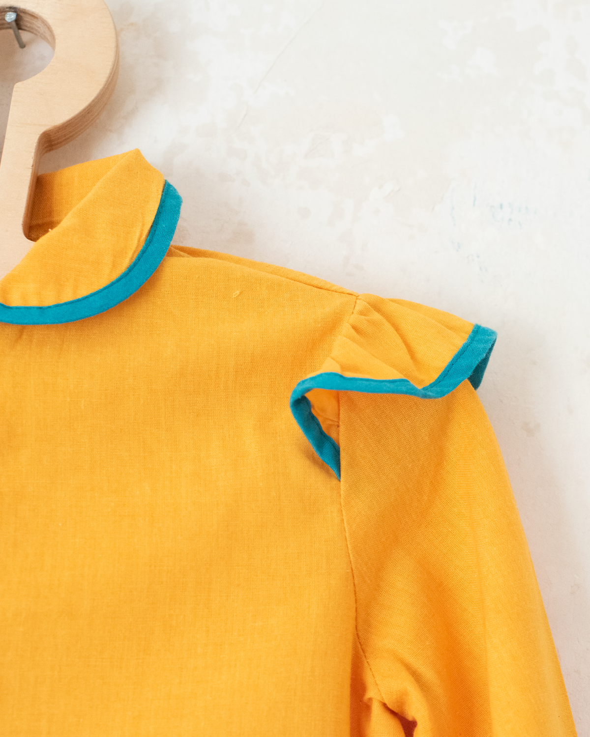 Yellow button-down shirt | 3-4 years