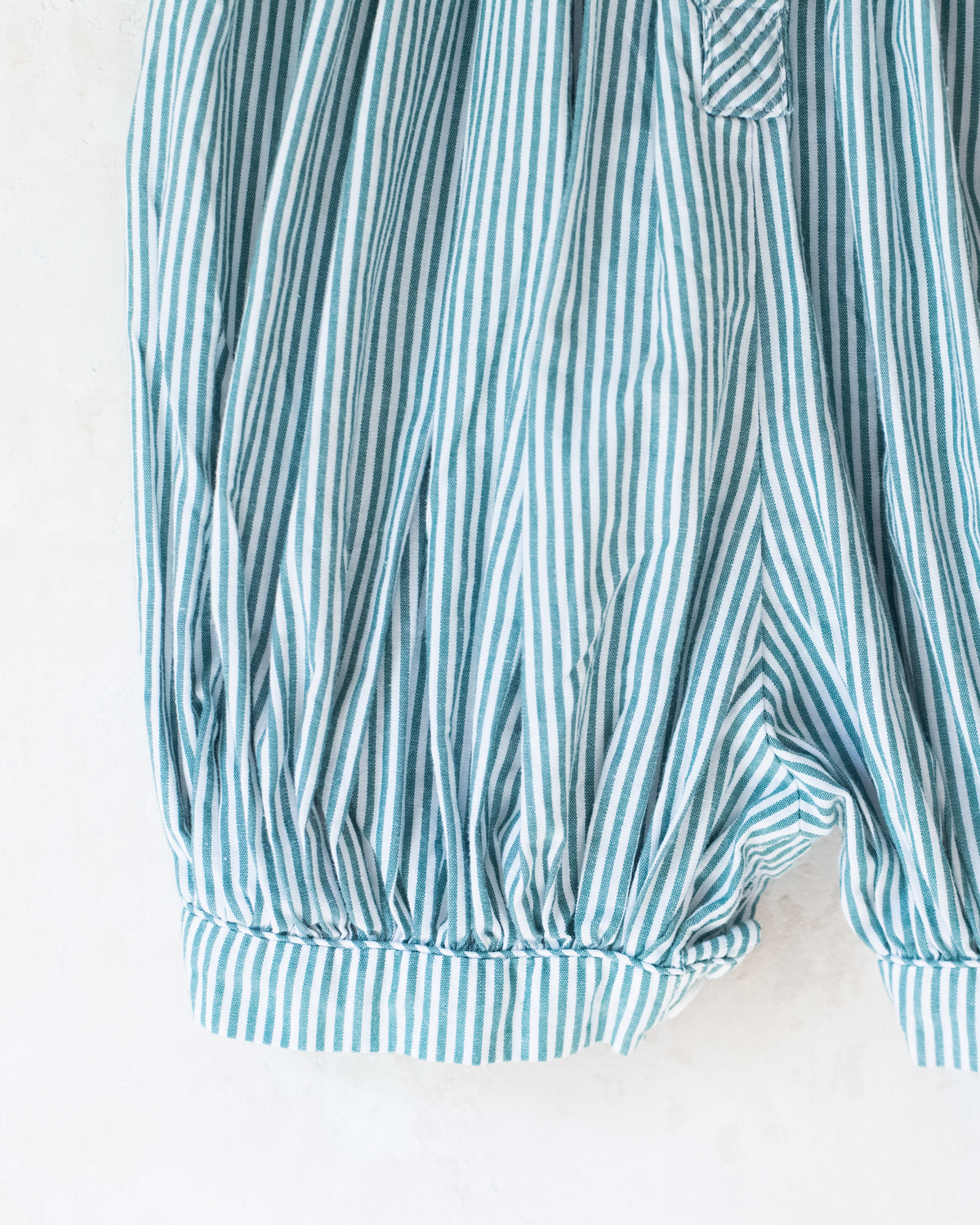 Jumpsuit with stripes and rose embroidery | 9-12 months