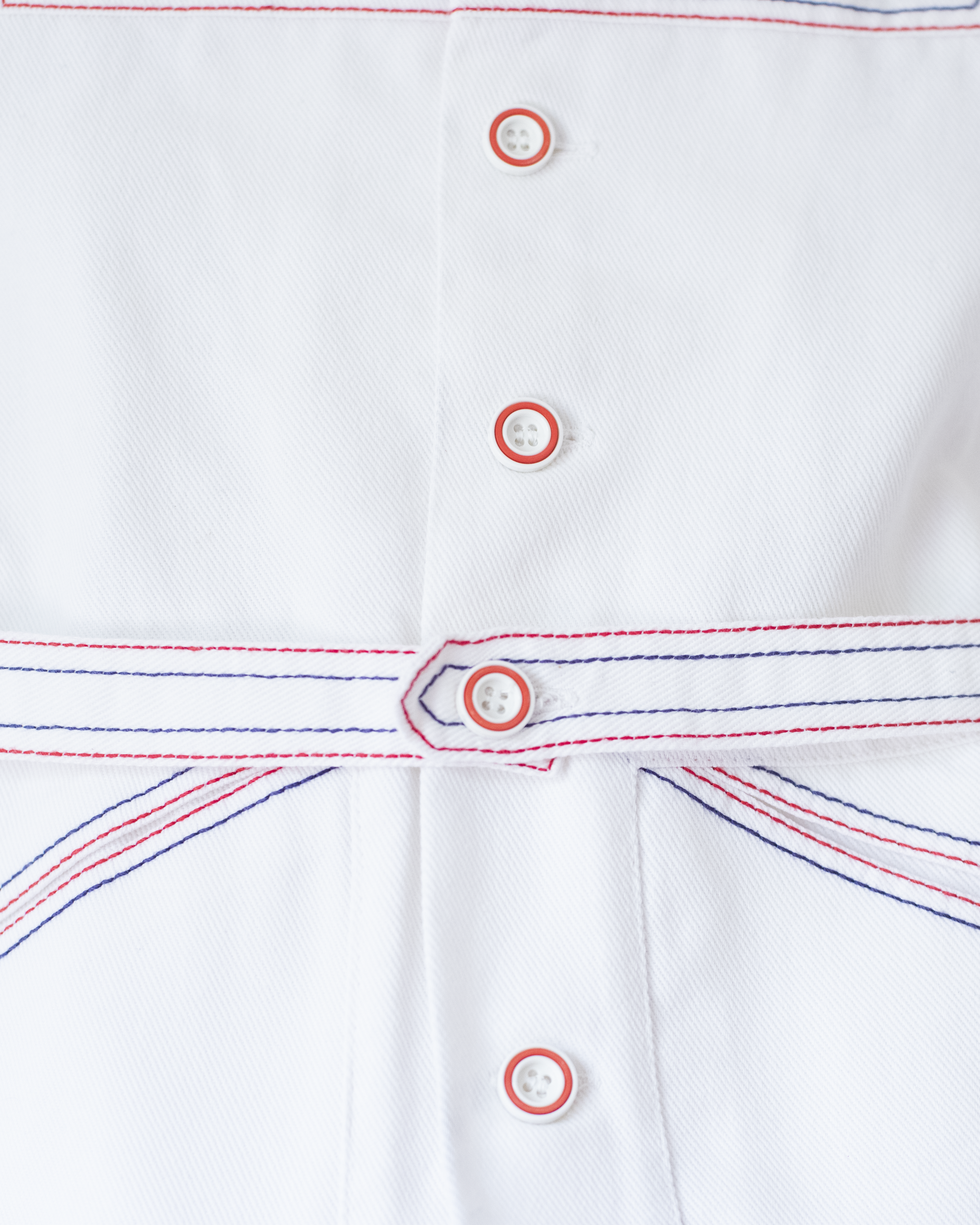 חולצה לבנה צרפתית מחויטת | דד סטוק מהסבנטיז | 2-3 שנים