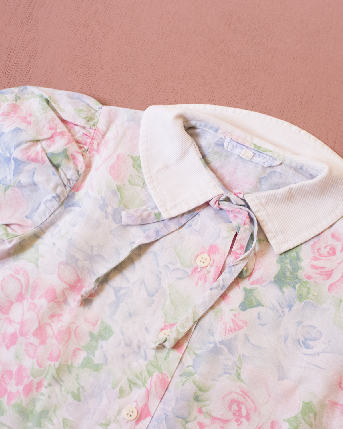 Floral button-down shirt with white collar | 6-7 years