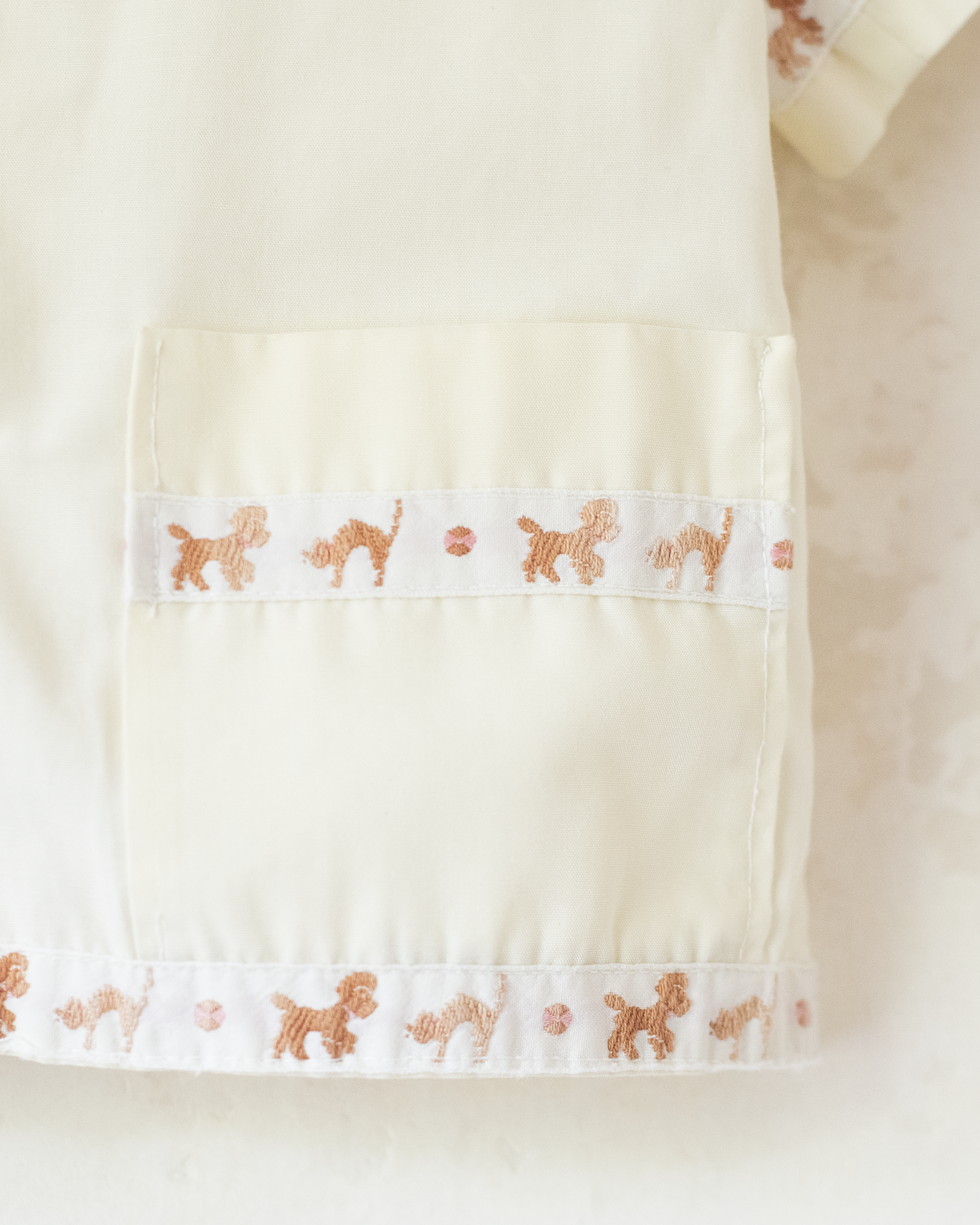 חולצה צהובה מכופתרת עם כלבים וחתולים | 12-18 חודשים