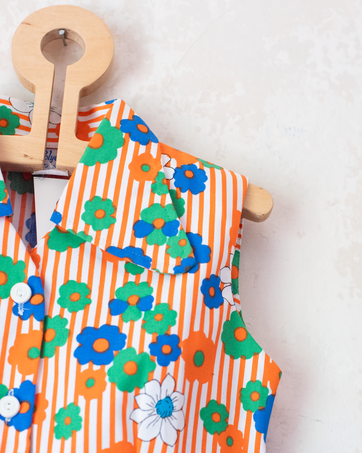 Dress with orange stripes and flowers | French deadstock from the seventies | 3-4 years