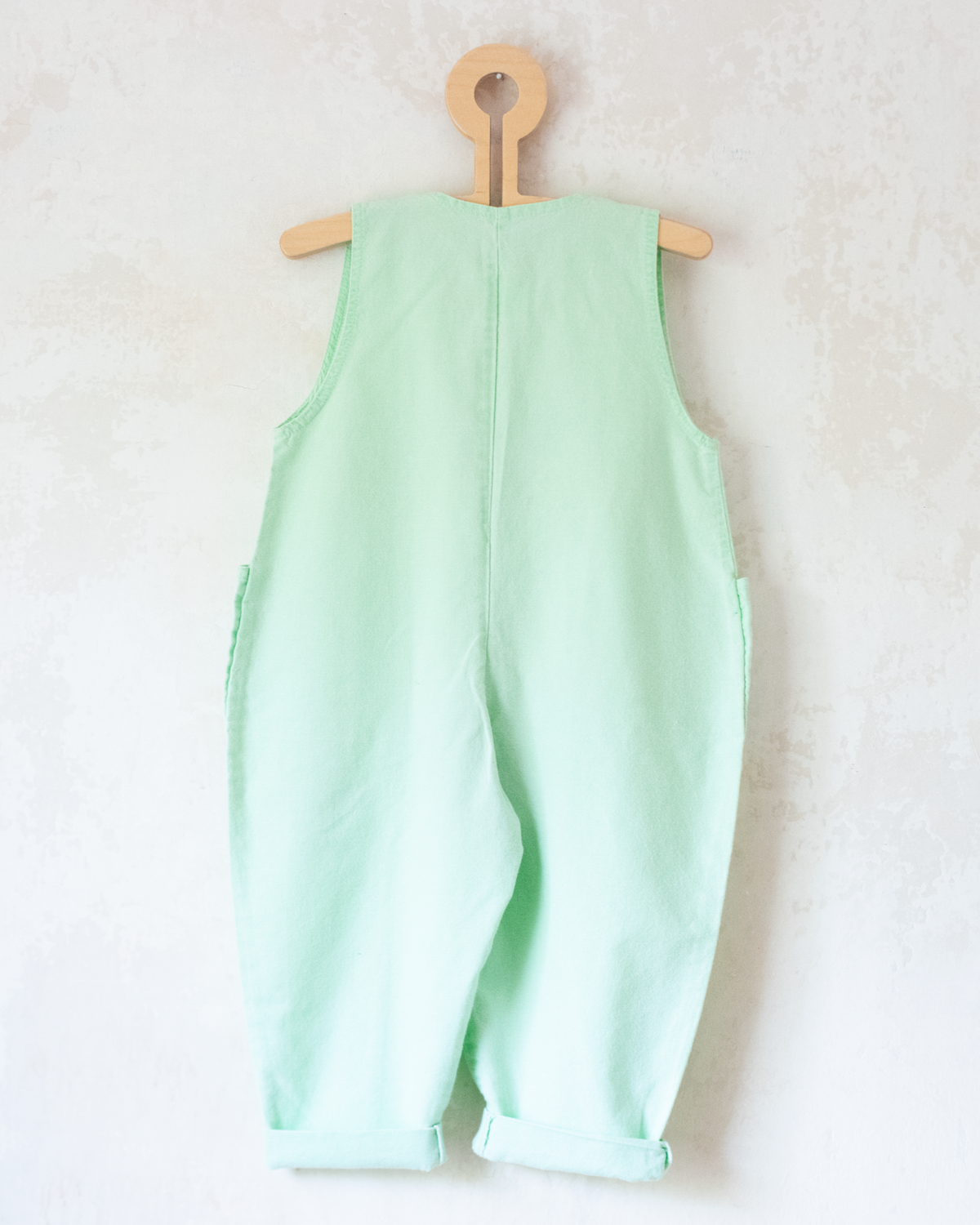 Light green romper with bear embroidery | 2-3 years