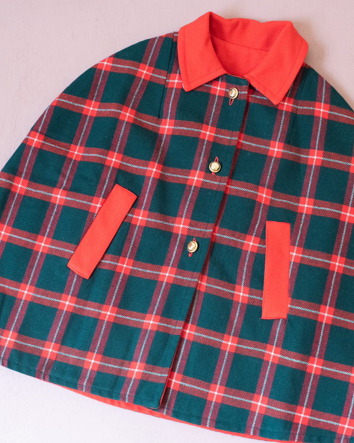 French Plaid Cape | Dead Stock from the Seventies | 8-10 Years
