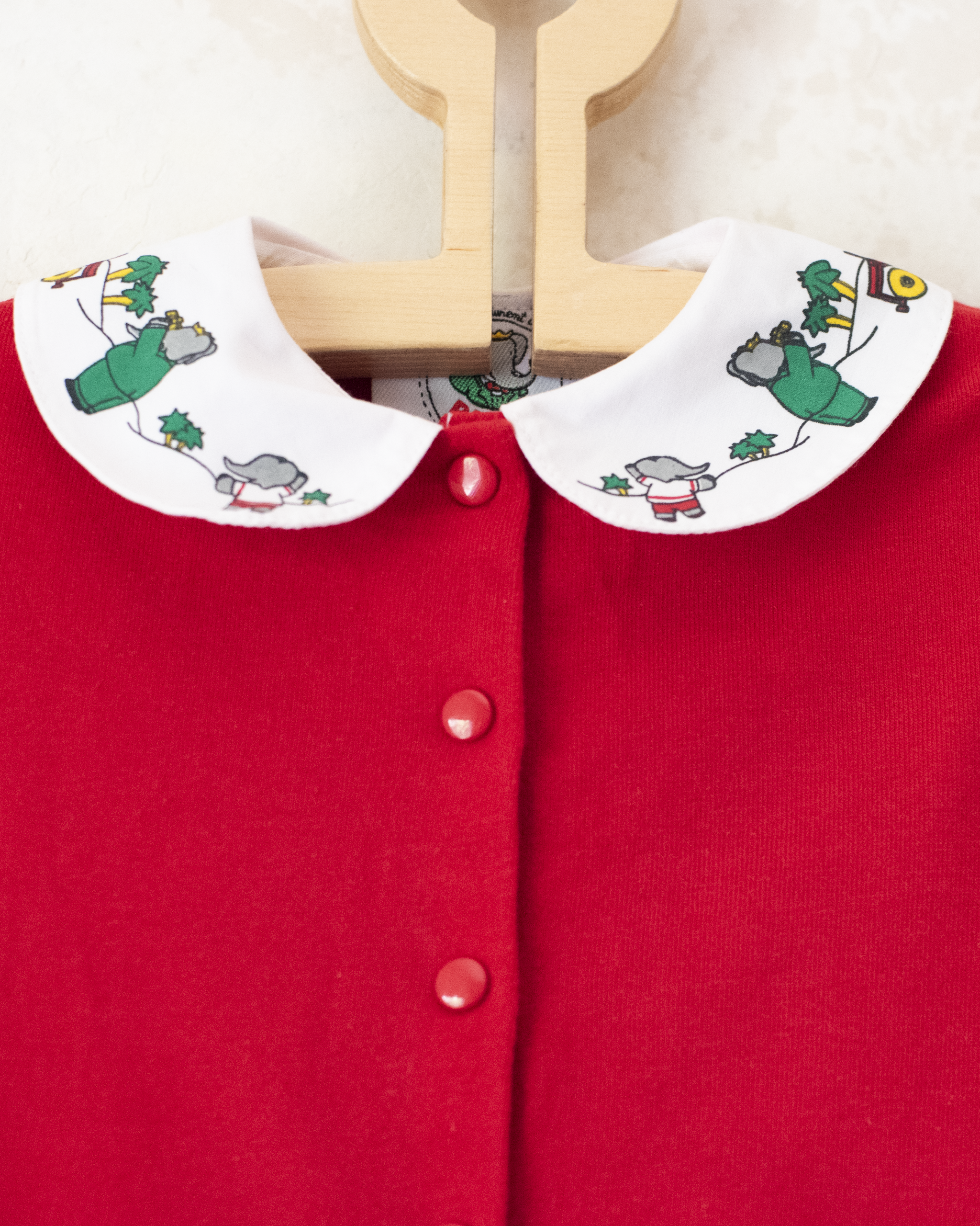 שמלה אדומה עם הדפסים של המלך בבר | 4-5 שנים