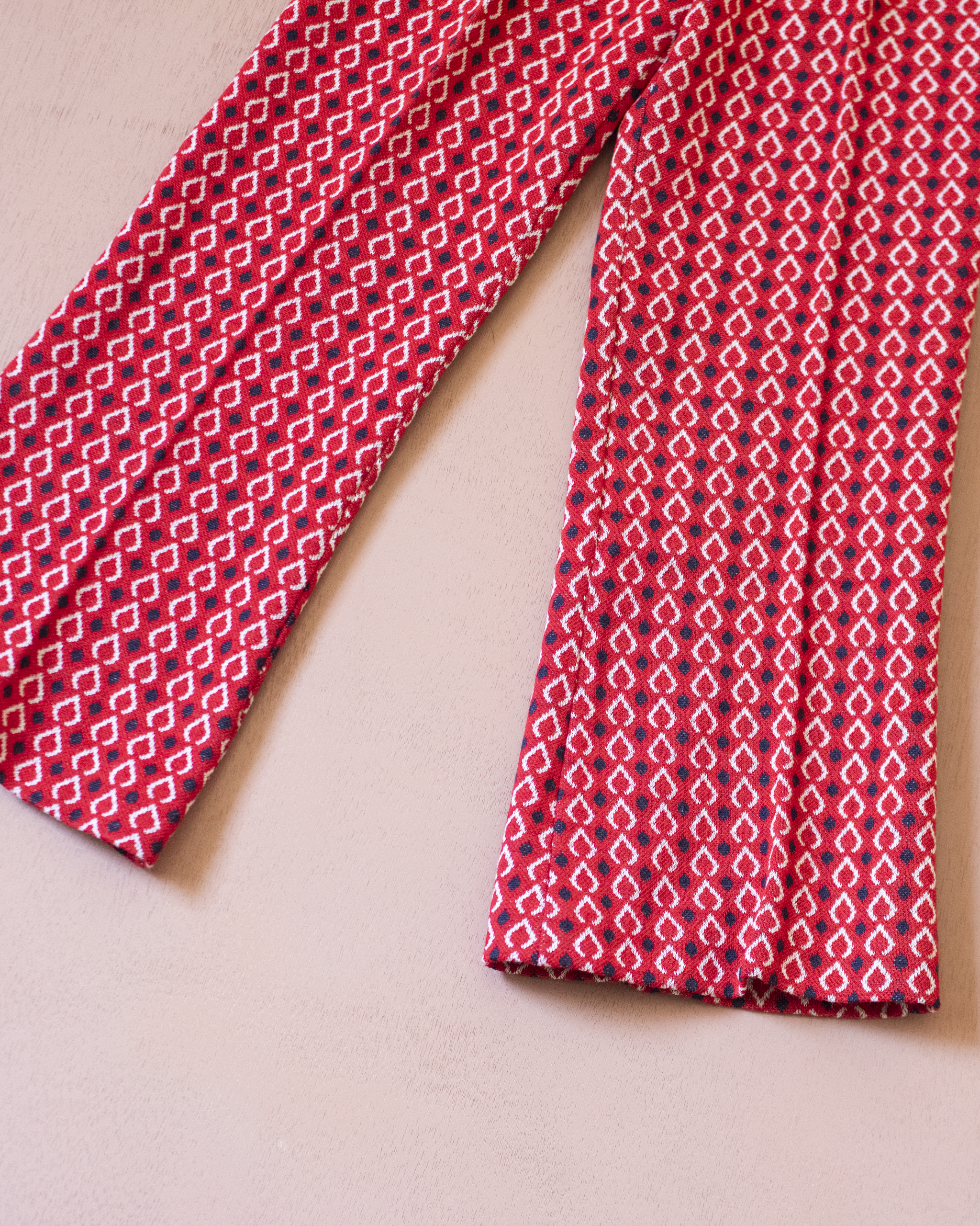 מכנסים אדומים מהסבנטיז | דד סטוק צרפתי | 5-6 שנים