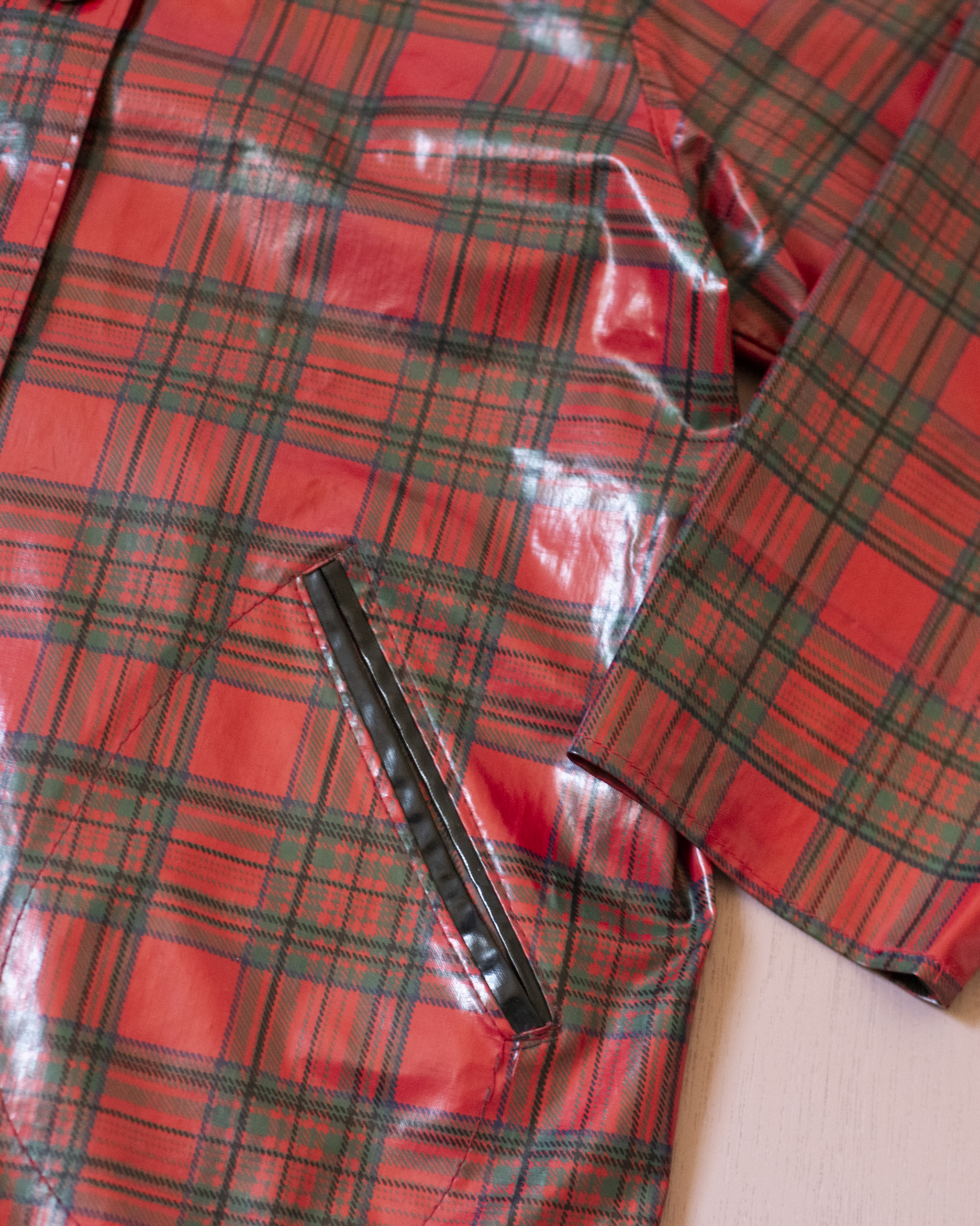 מעיל גשם צרפתי משובץ | 7-8 שנים