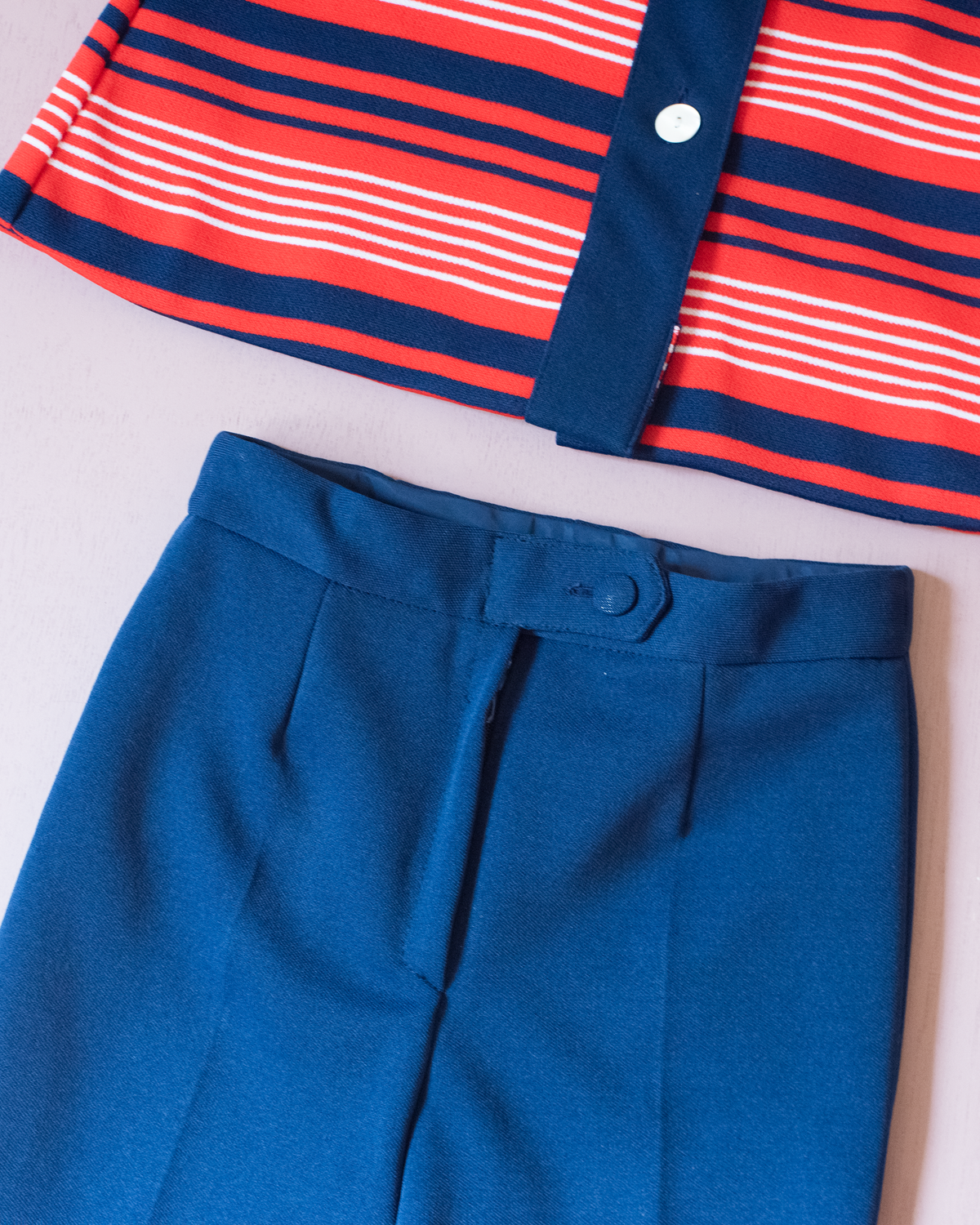 Perfect Italian suit from the 70s | 6-7 years