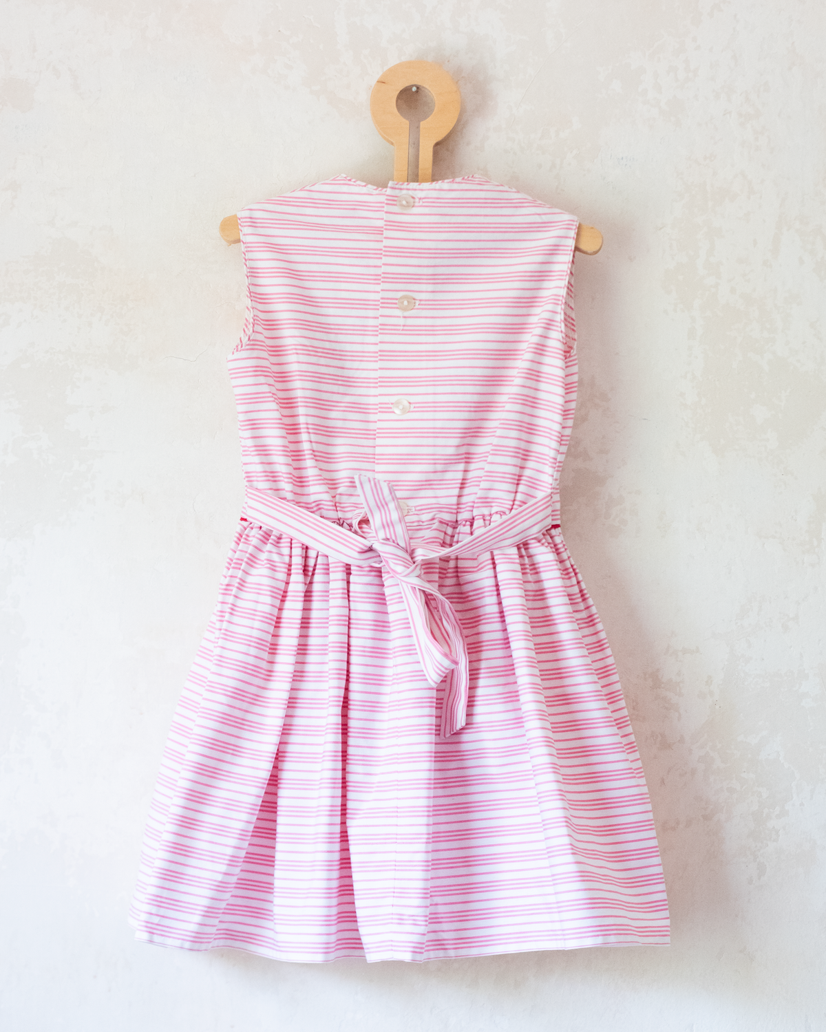 Pink French dress with embroidered flowers | 3-4 years