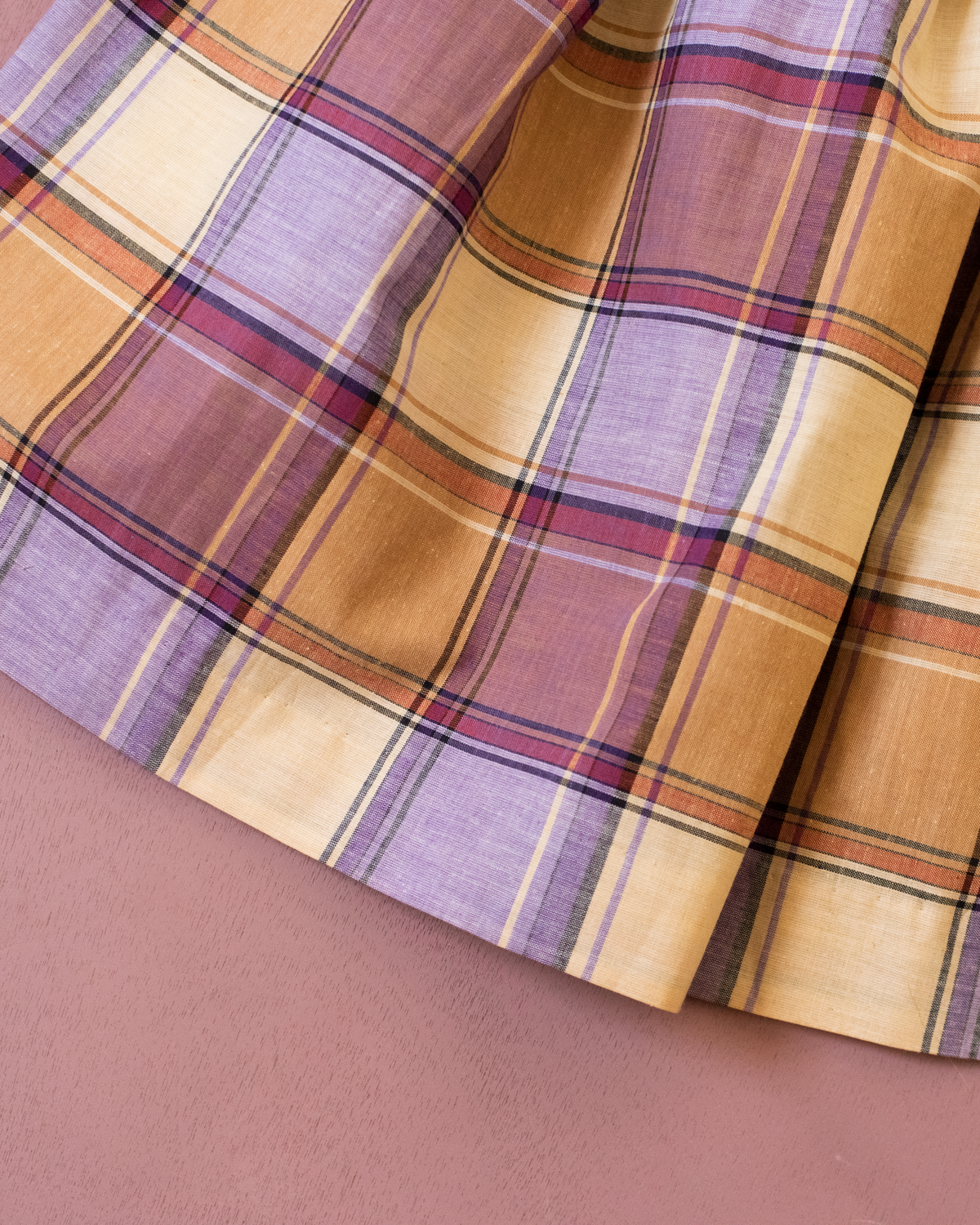 Beautiful plaid skirt | French deadstock from the seventies | 6-7 years