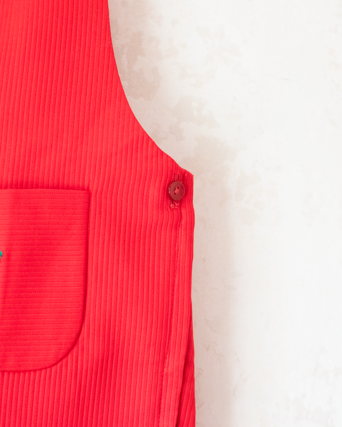 Red overalls with a drum | Deadstock from the Sixties | 2-3 years