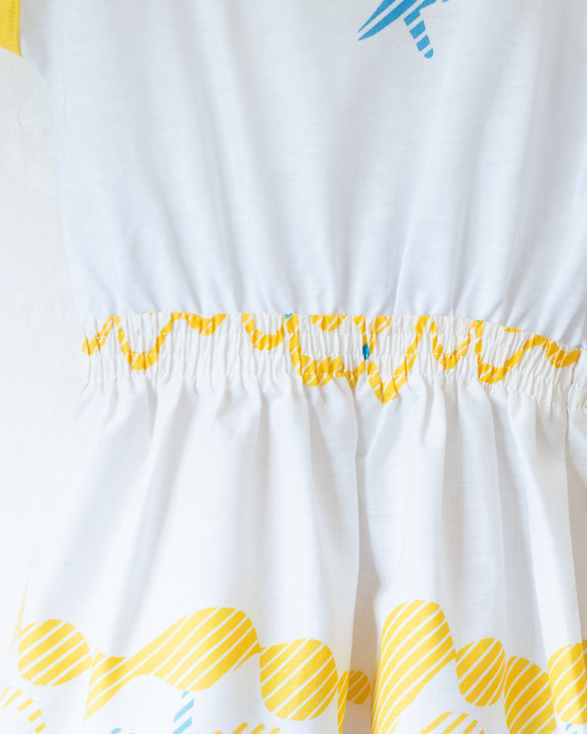 White dress from Spain with a print of waves and starfish | 10-11 years