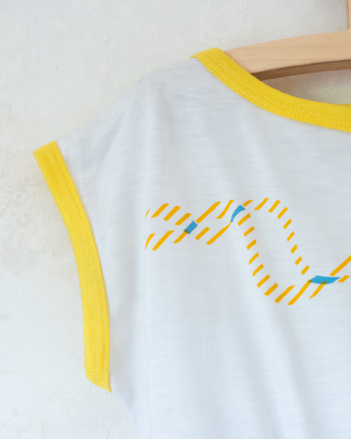White dress from Spain with a print of waves and starfish | 10-11 years