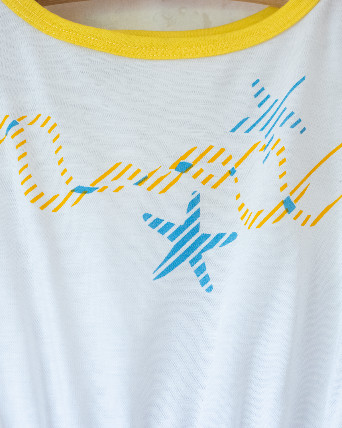 White dress from Spain with a print of waves and starfish | 10-11 years