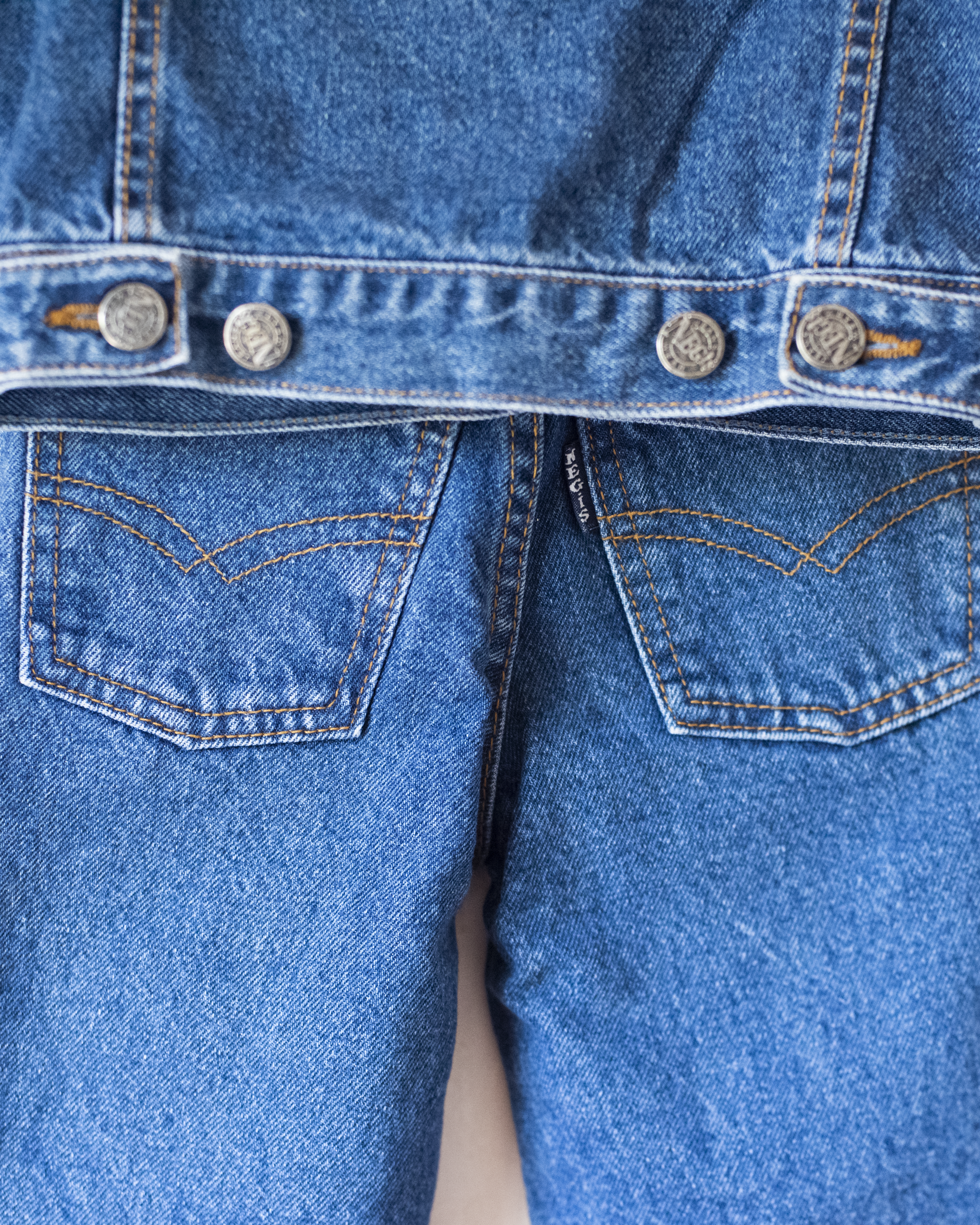 חליפת ג׳ינס עם דובי וקיפוד רקומים | 2-3 שנים