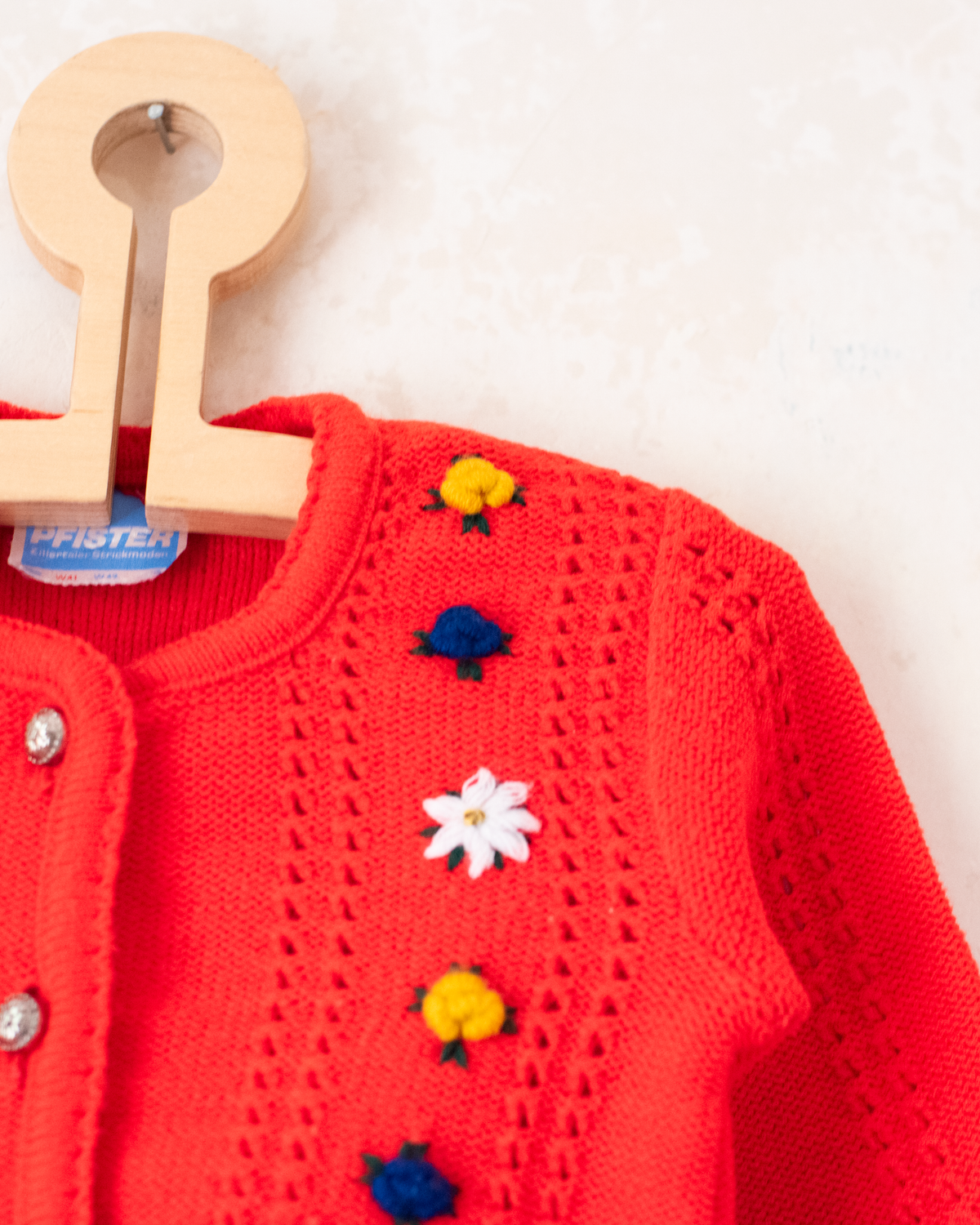 Red wool cardigan with flowers | 12-18 months